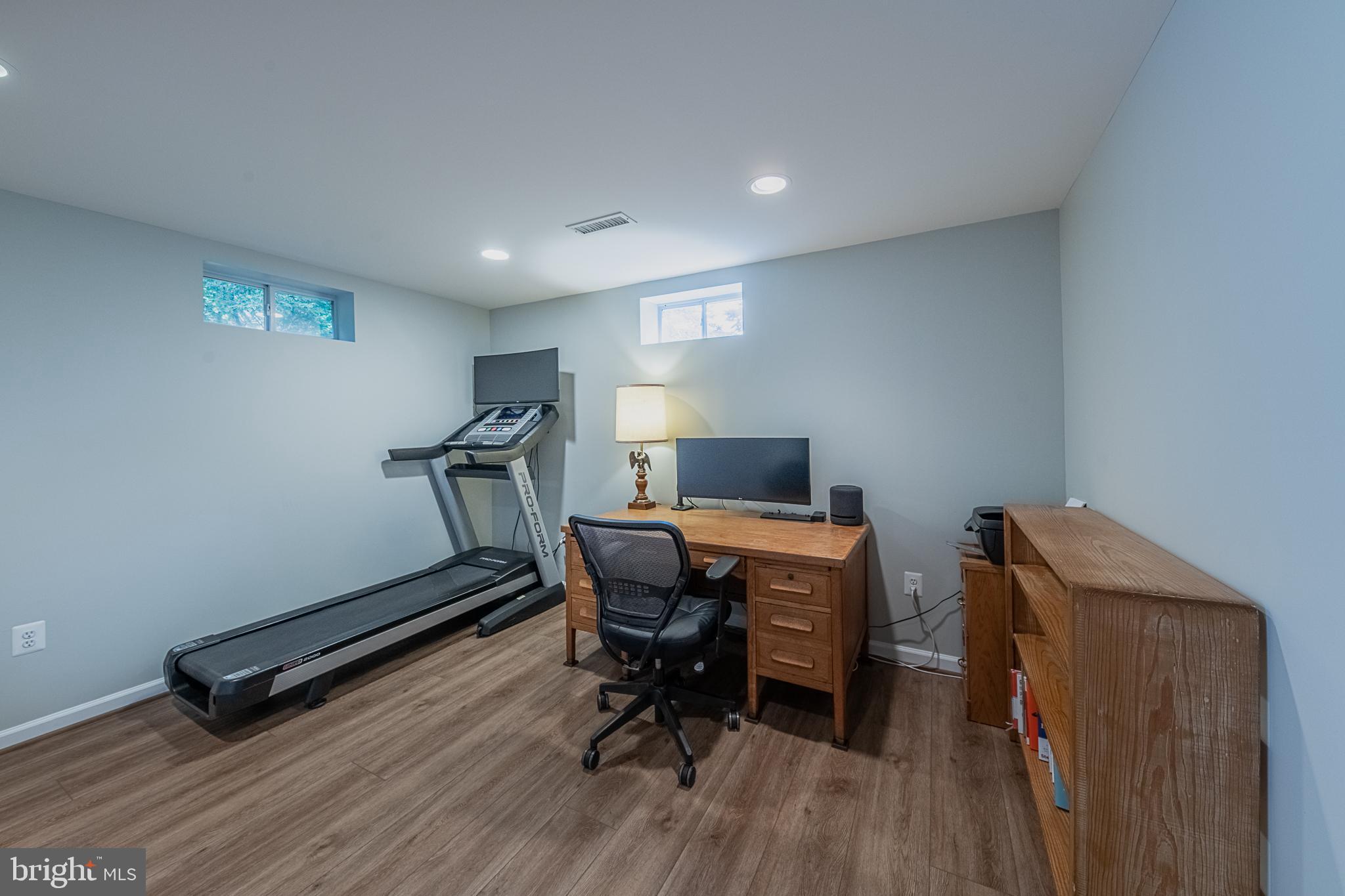 ASHBURN STATION - Residential