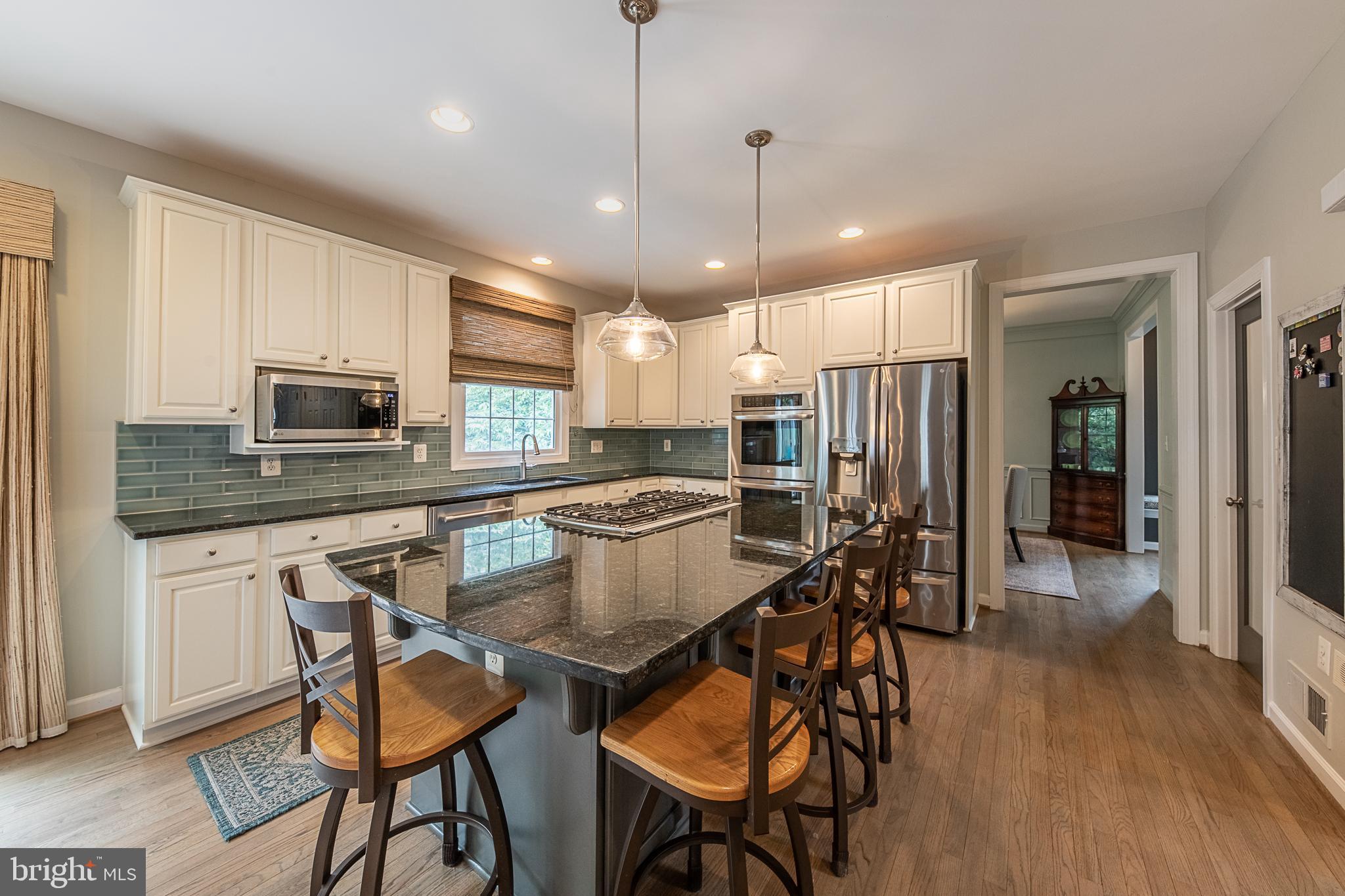 ASHBURN STATION - Residential