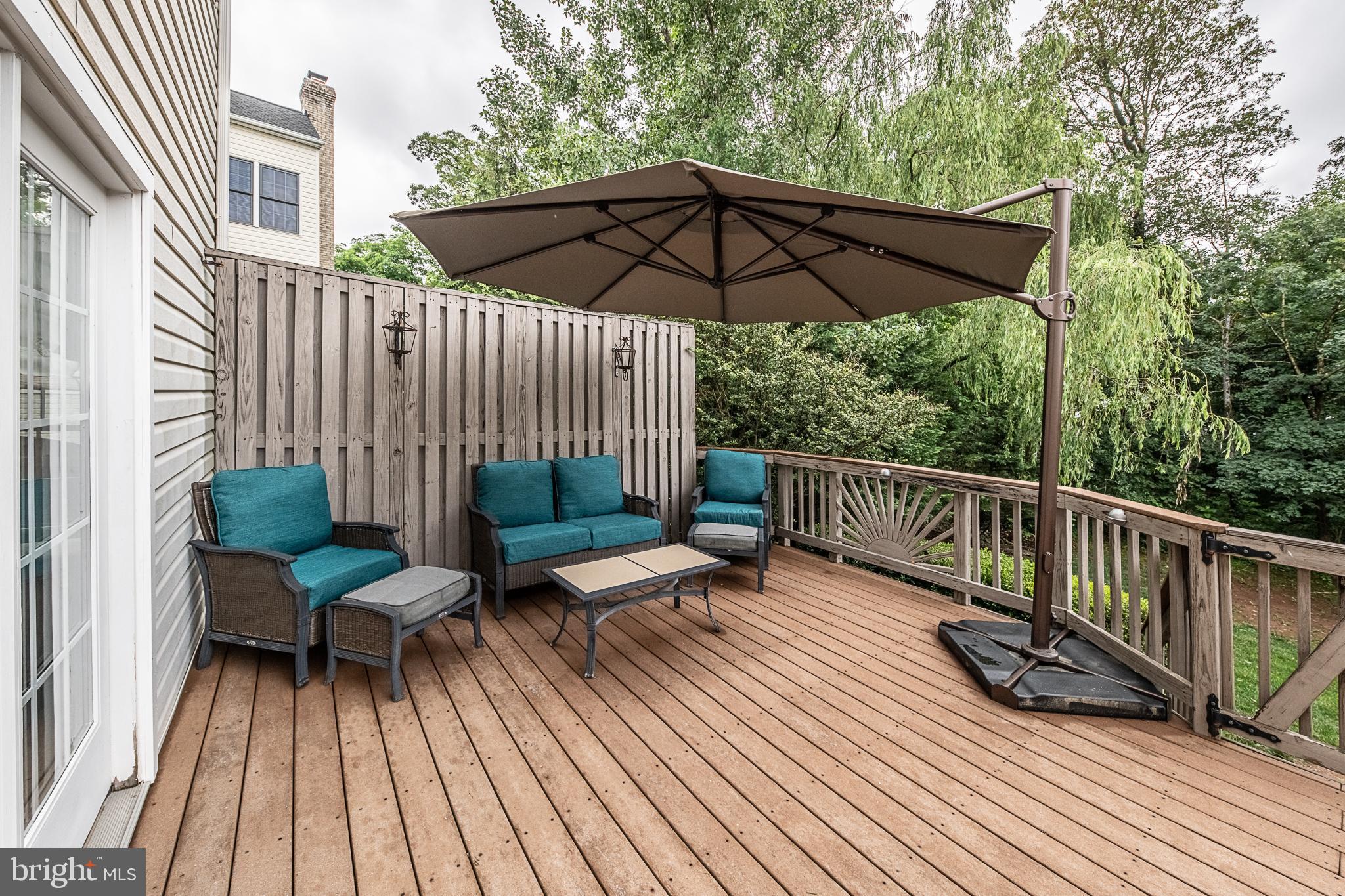 ASHBURN STATION - Residential