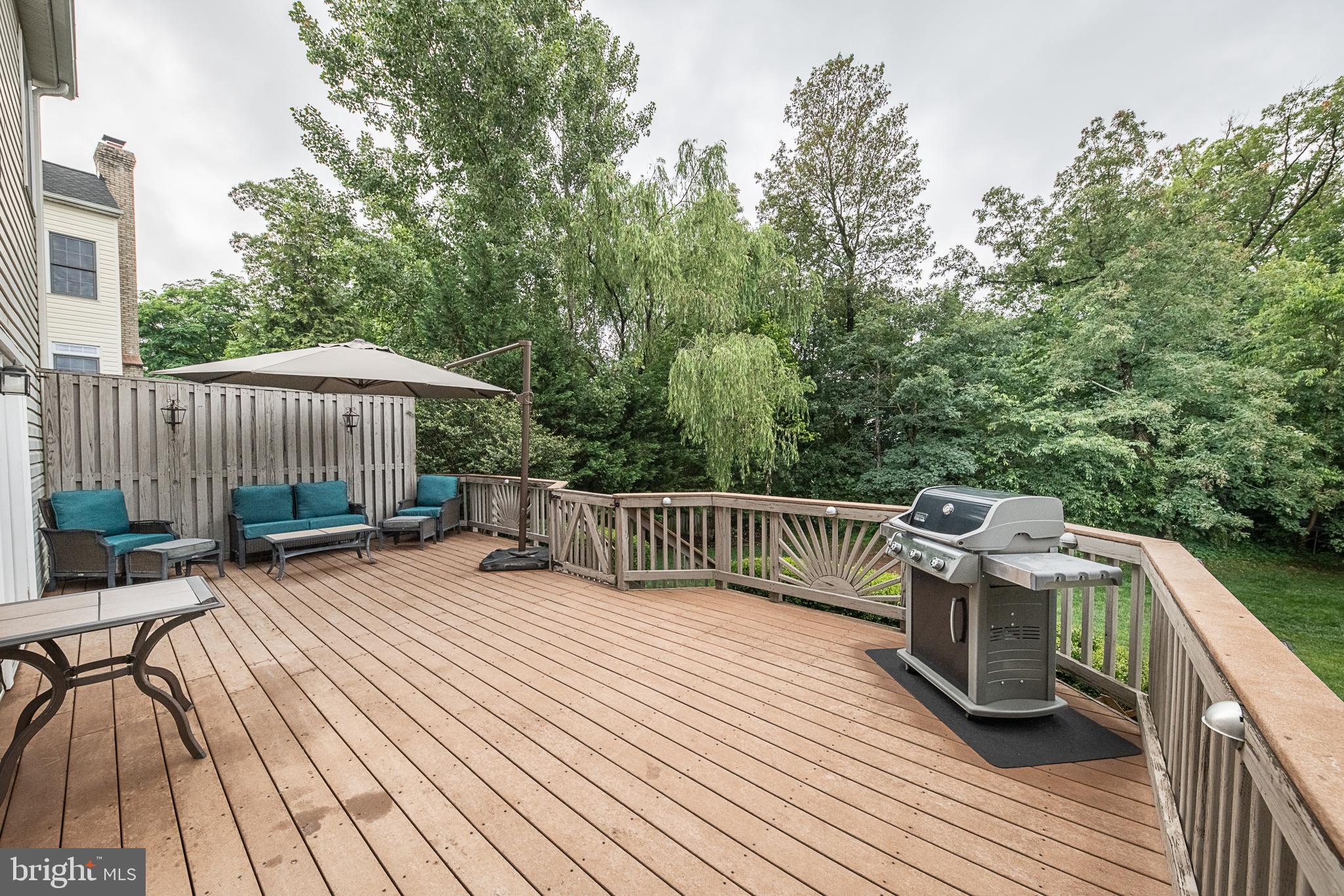 ASHBURN STATION - Residential