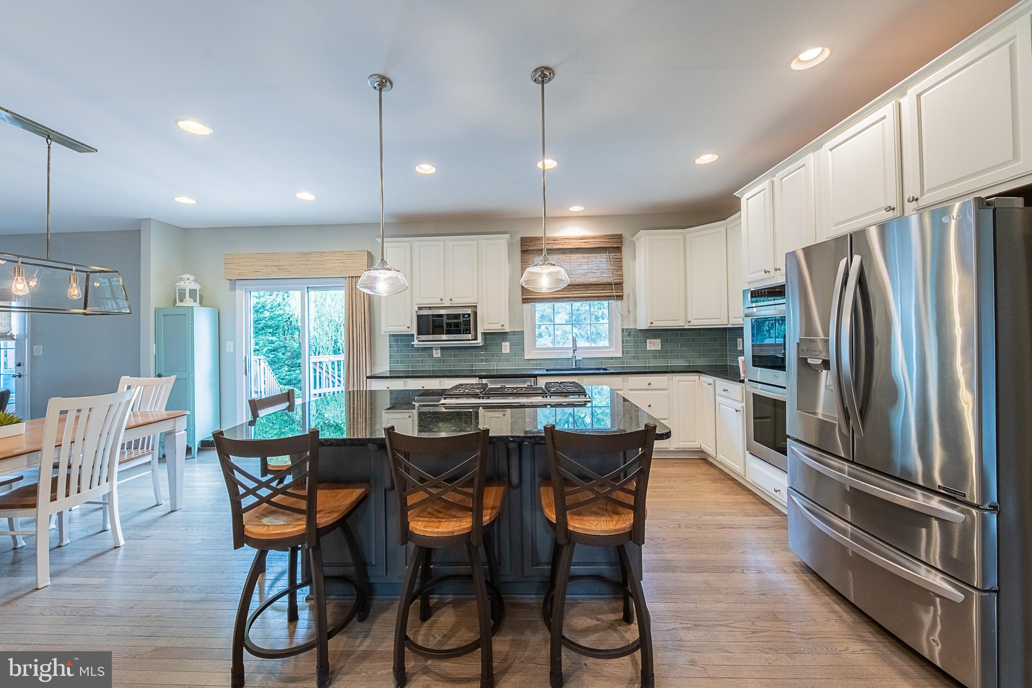 ASHBURN STATION - Residential