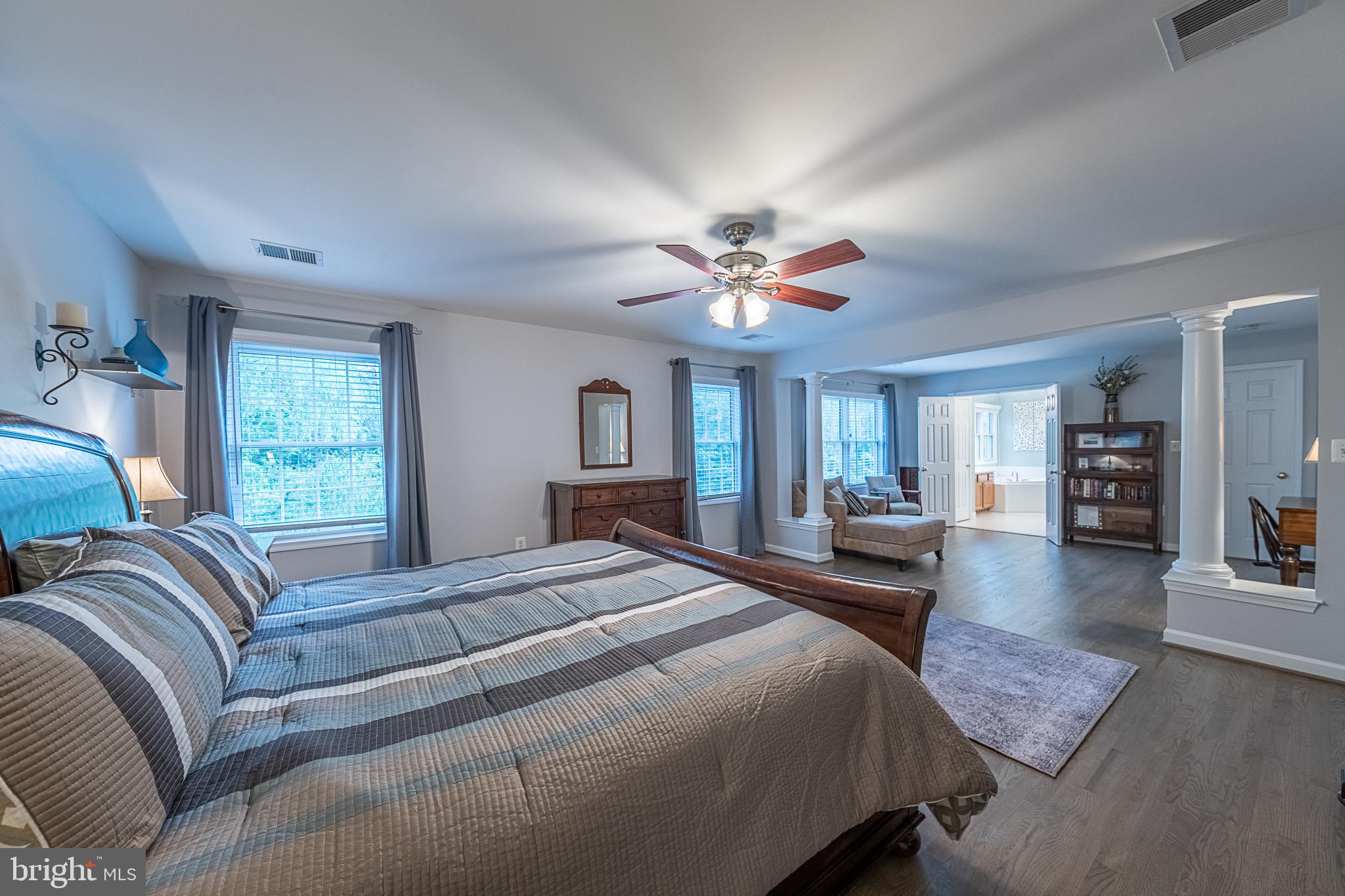 ASHBURN STATION - Residential