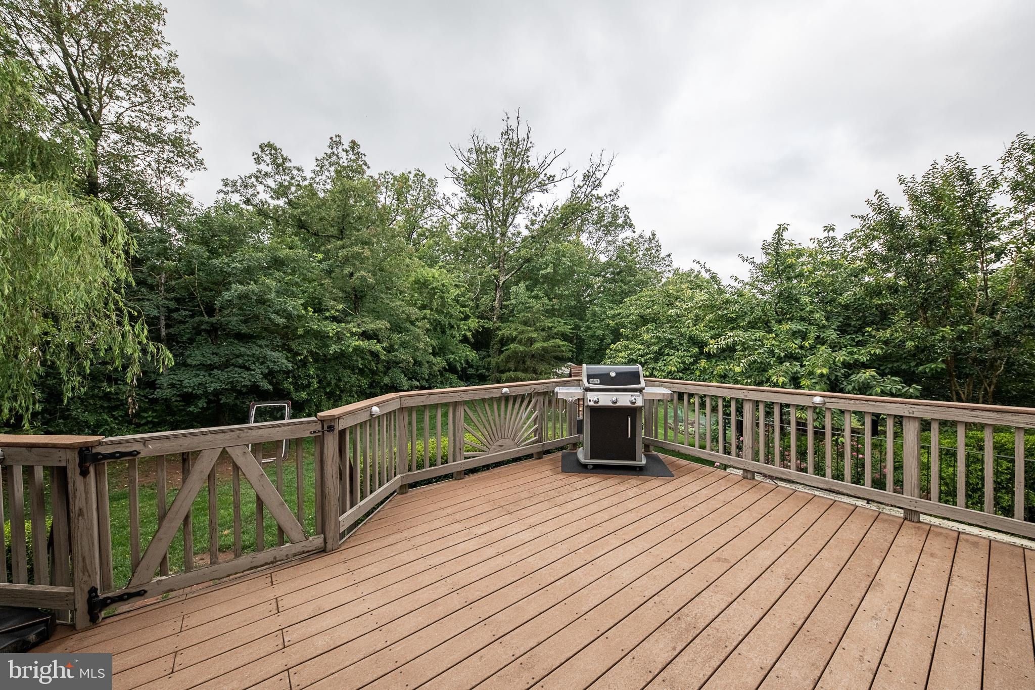 ASHBURN STATION - Residential