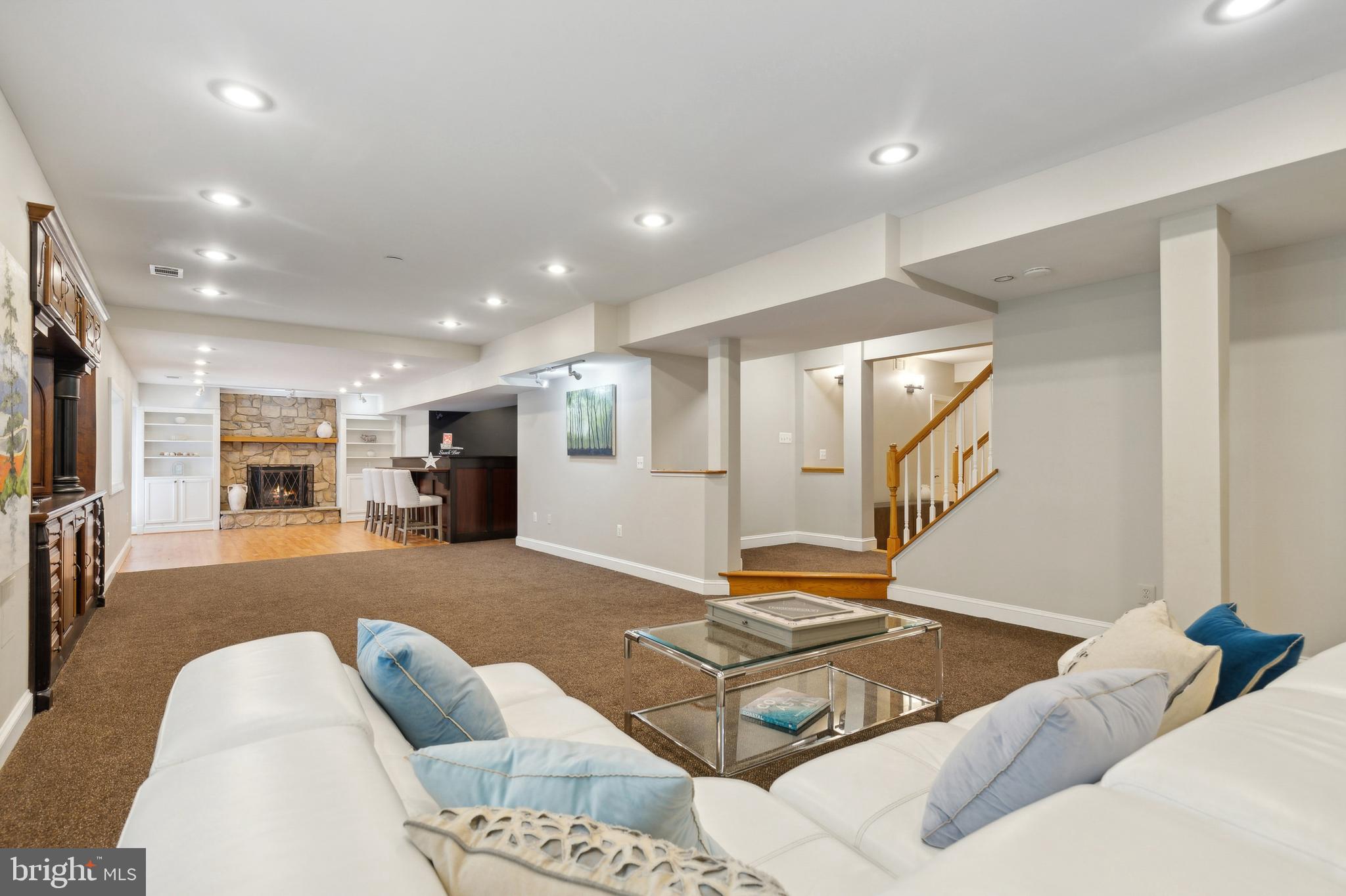 BIG SPRING FARM - Residential