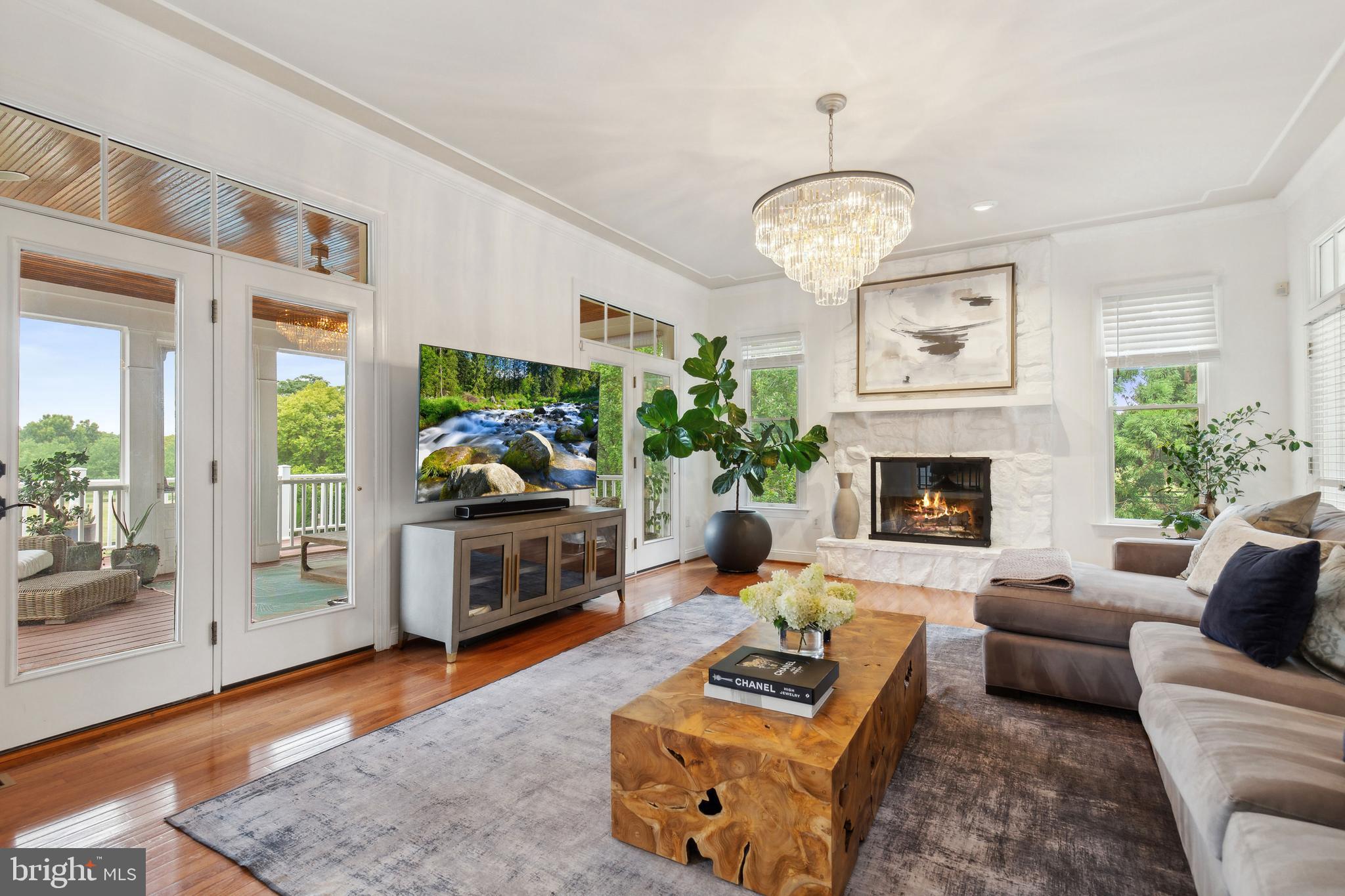 BIG SPRING FARM - Residential