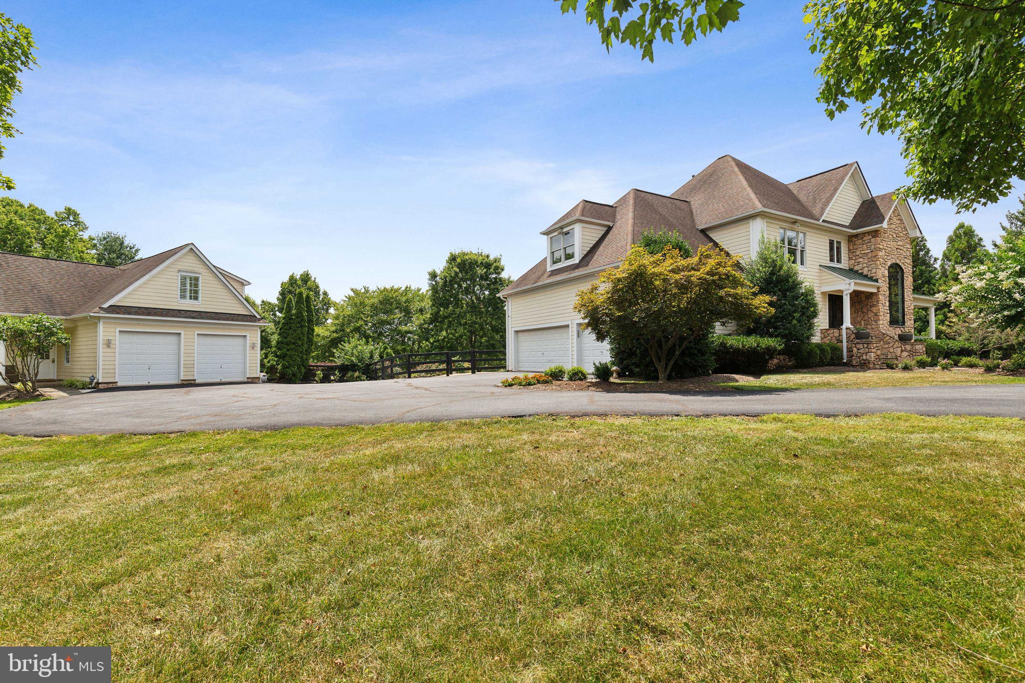 BIG SPRING FARM - Residential