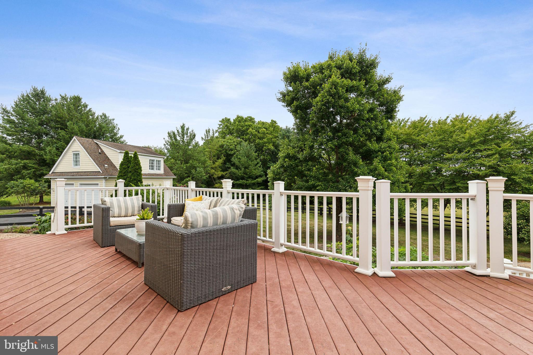 BIG SPRING FARM - Residential