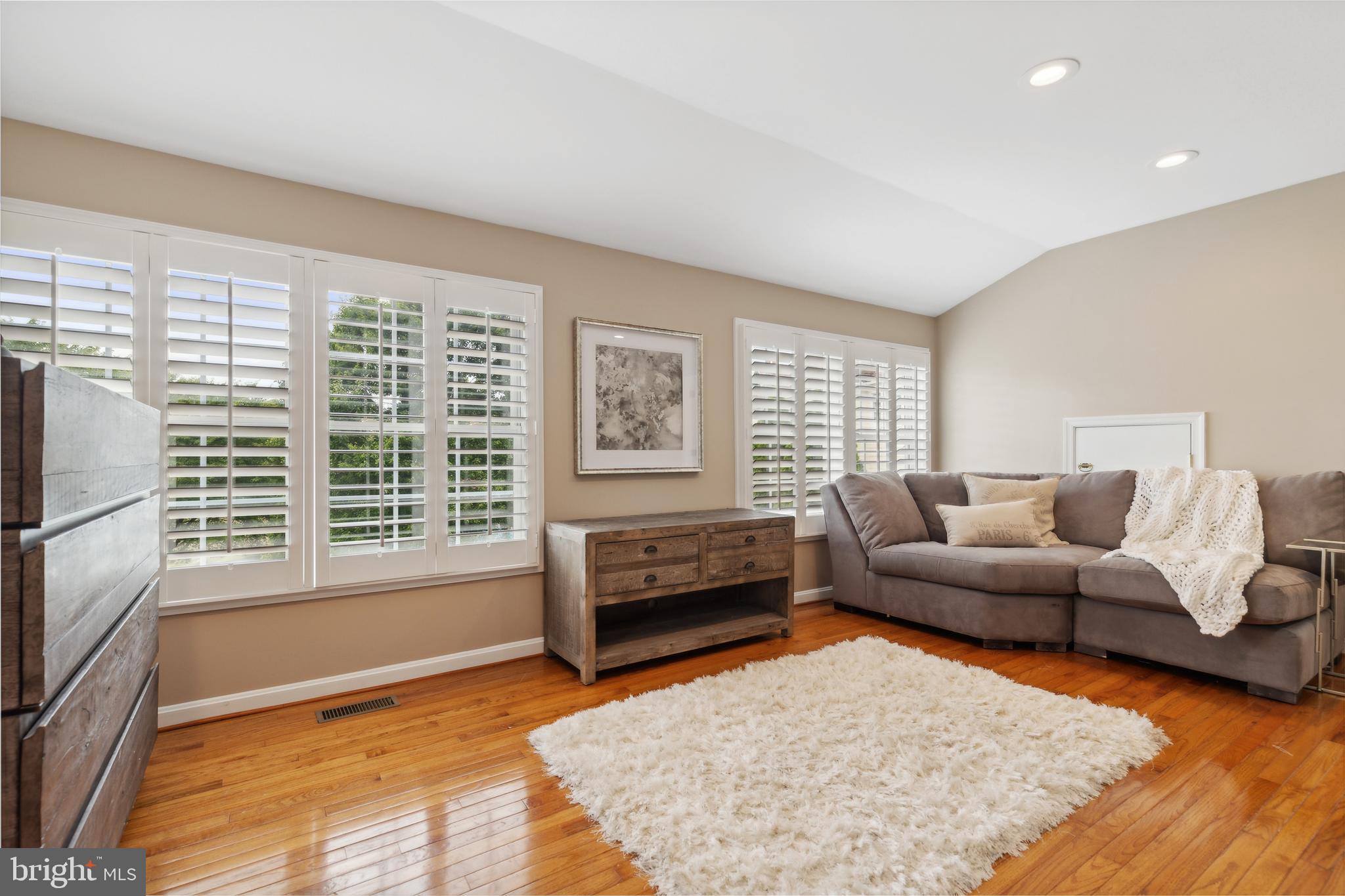 BIG SPRING FARM - Residential