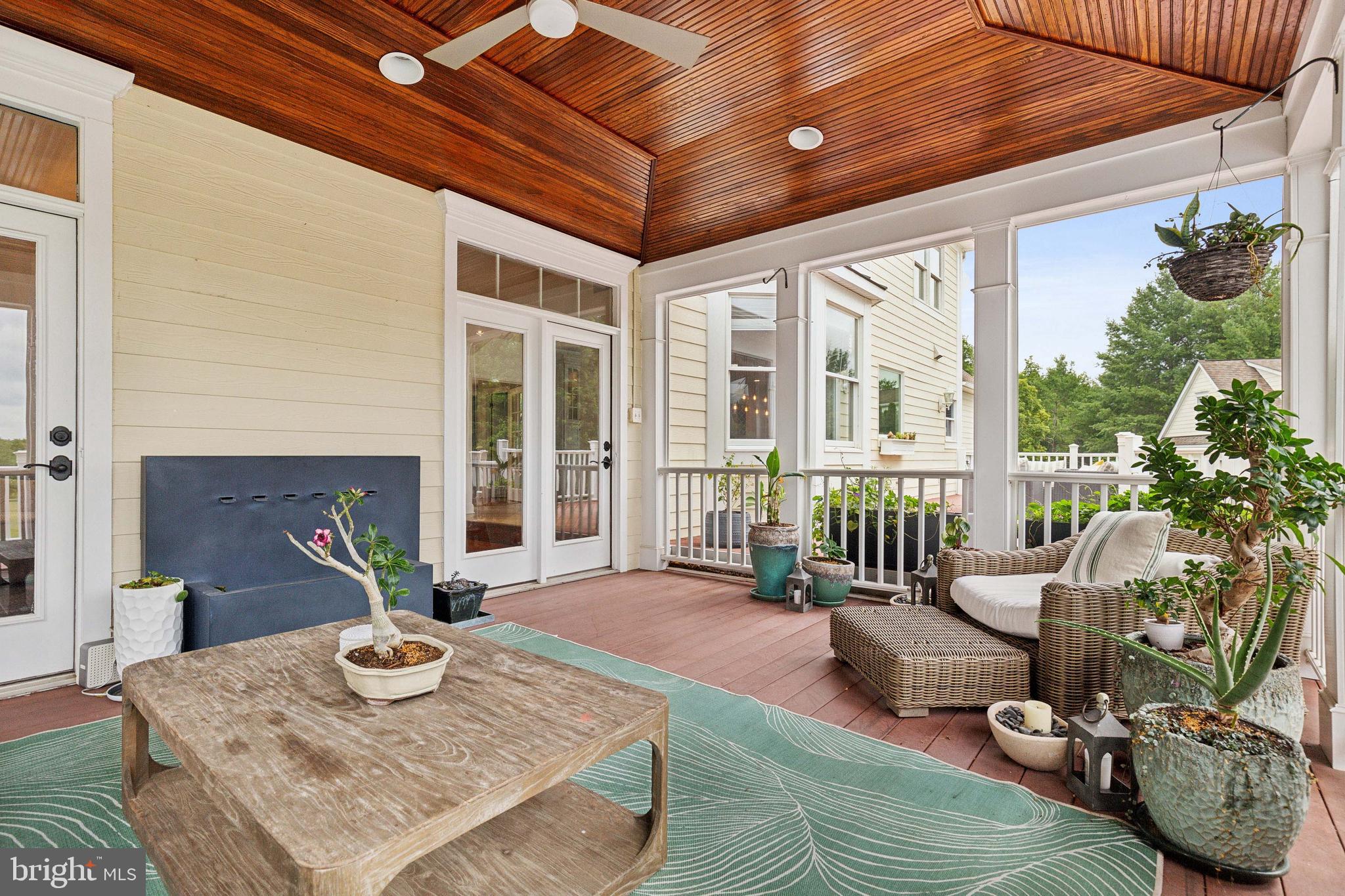 BIG SPRING FARM - Residential