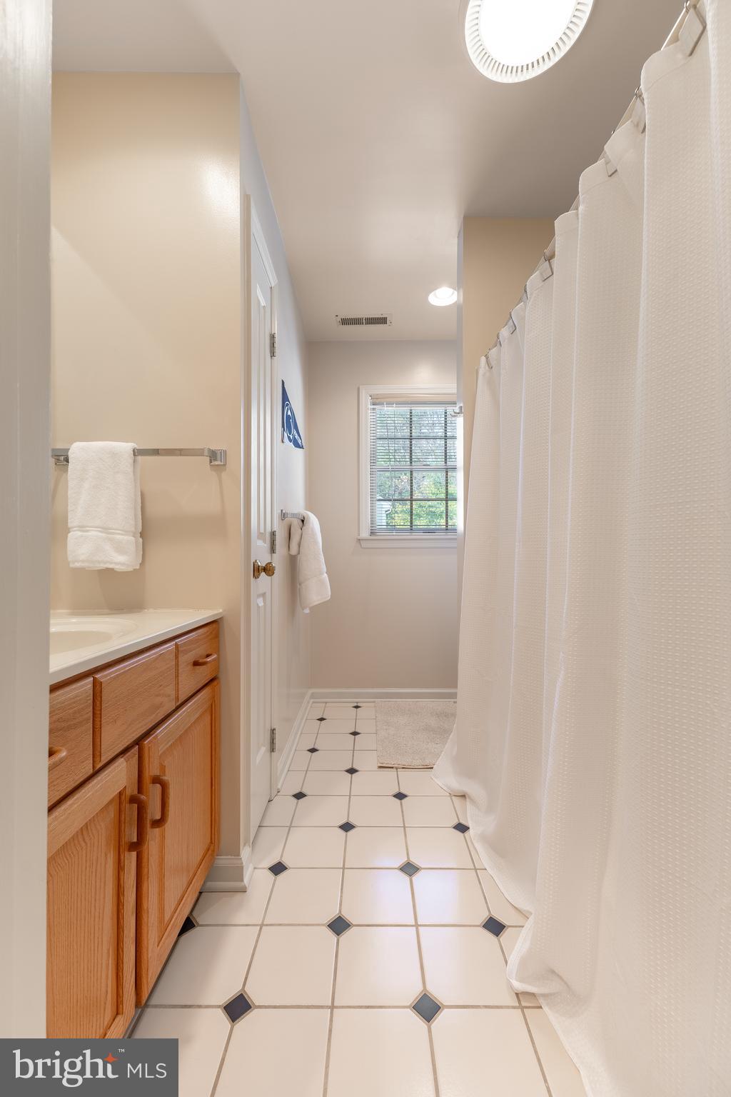 CHESTNUT RIDGE - Residential