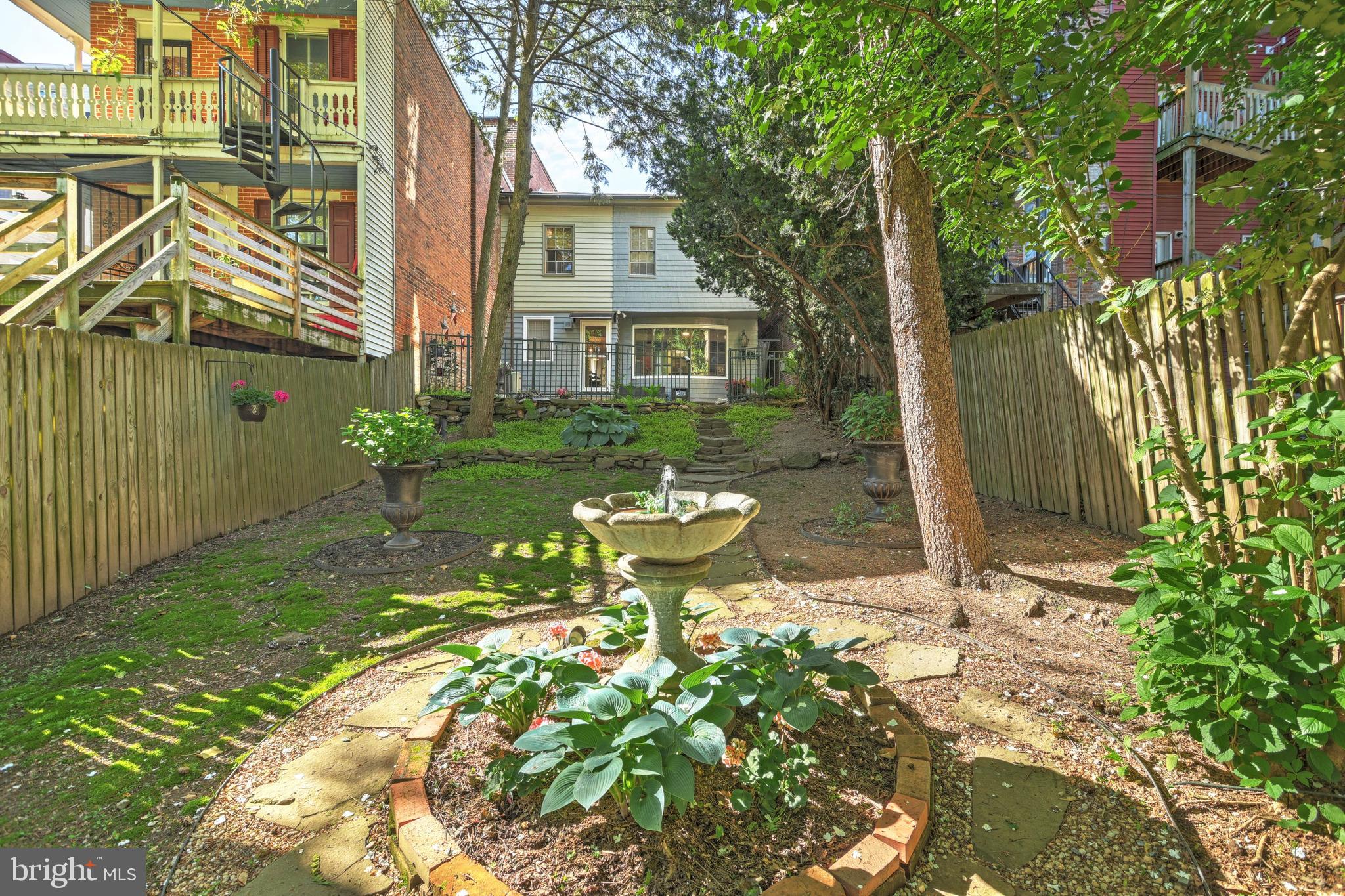 YORK HISTORIC DISTRICT - Residential