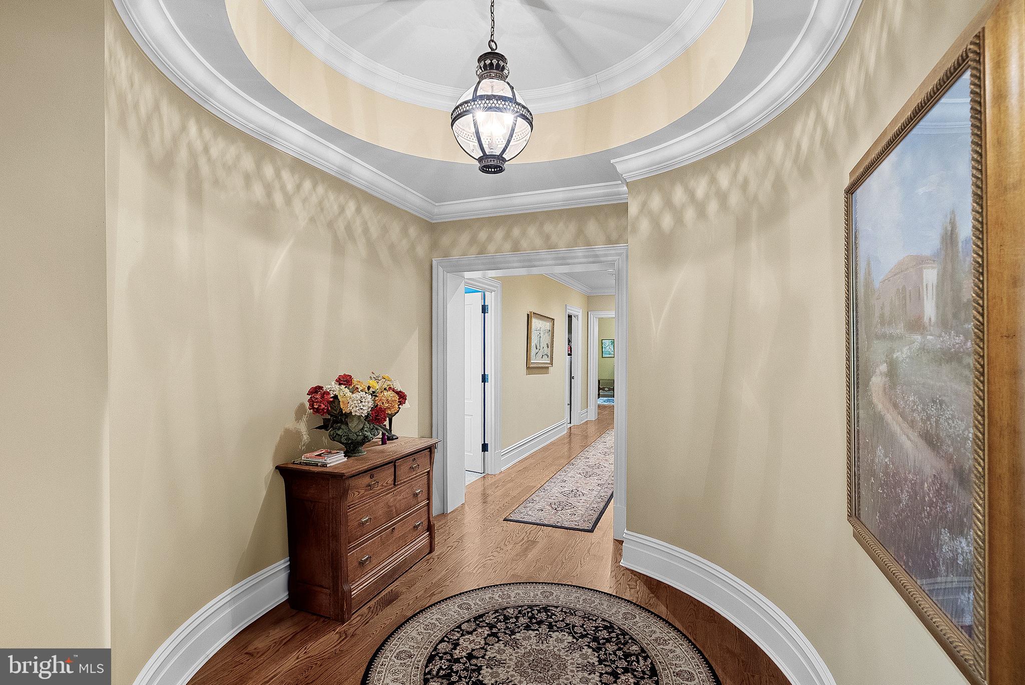 CREIGHTON FARMS - Residential