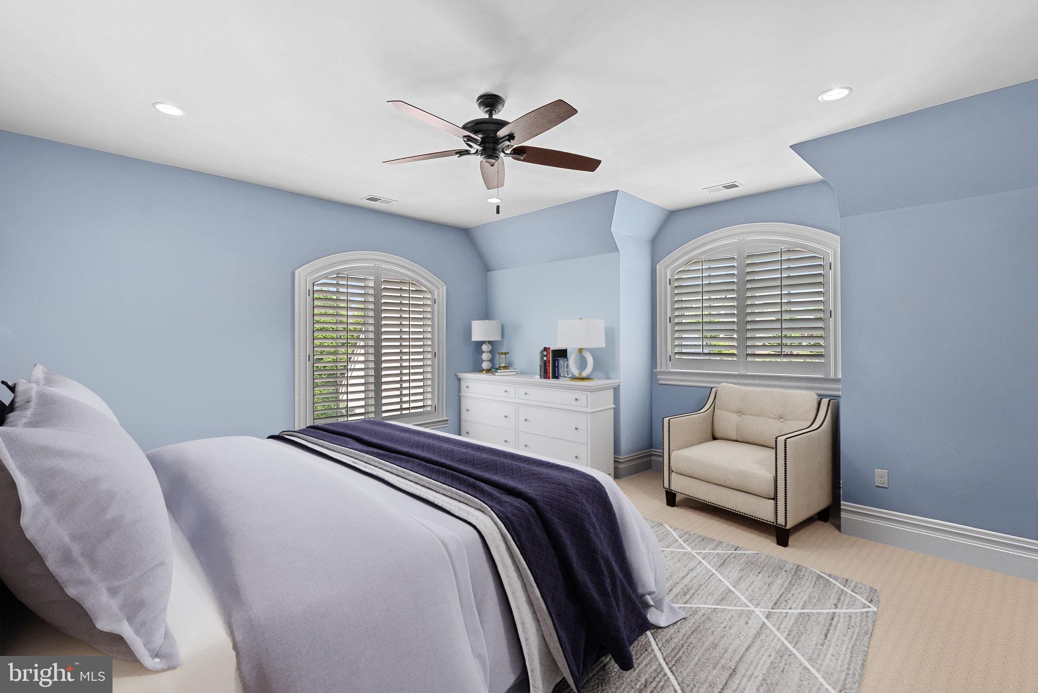 CREIGHTON FARMS - Residential