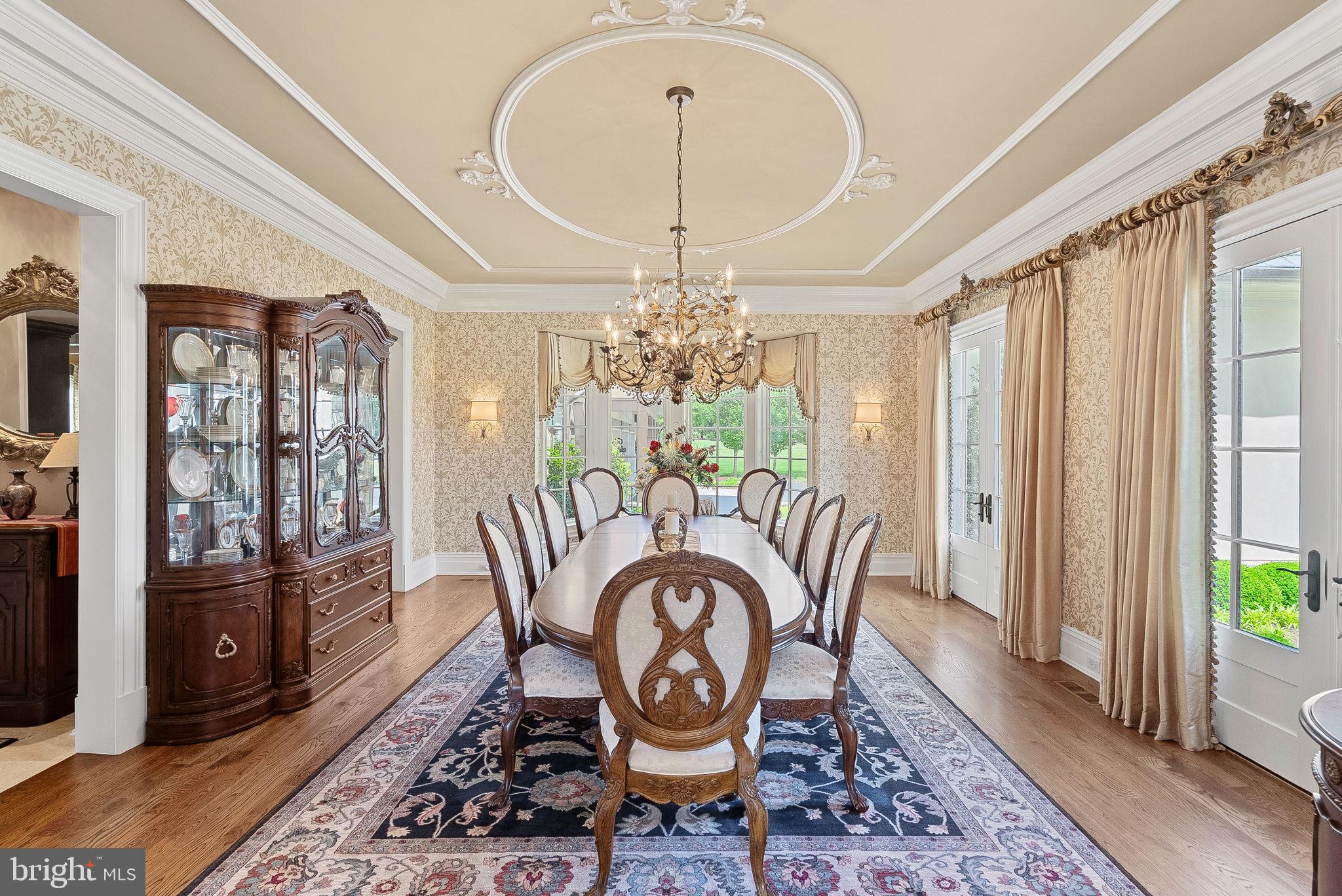 CREIGHTON FARMS - Residential