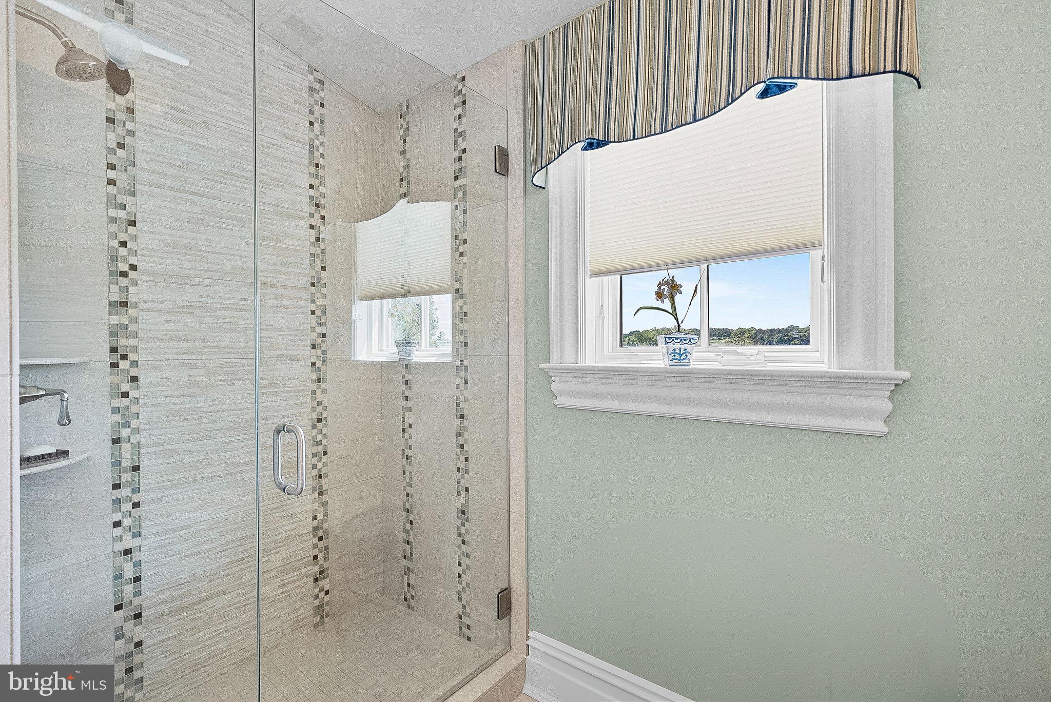 CREIGHTON FARMS - Residential