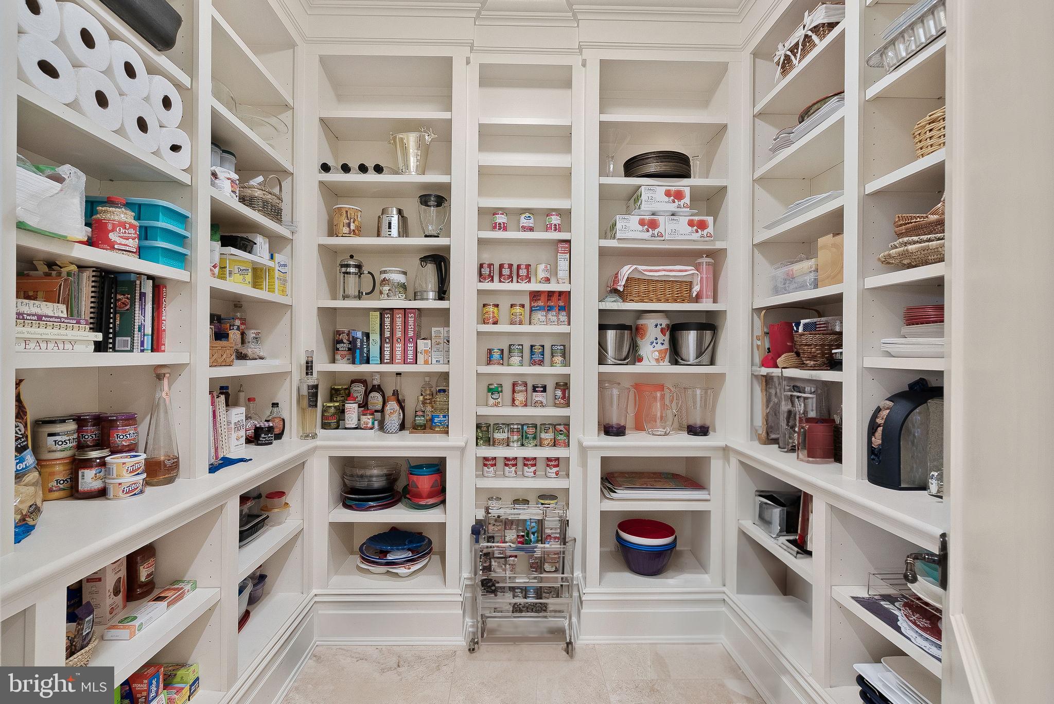 CREIGHTON FARMS - Residential