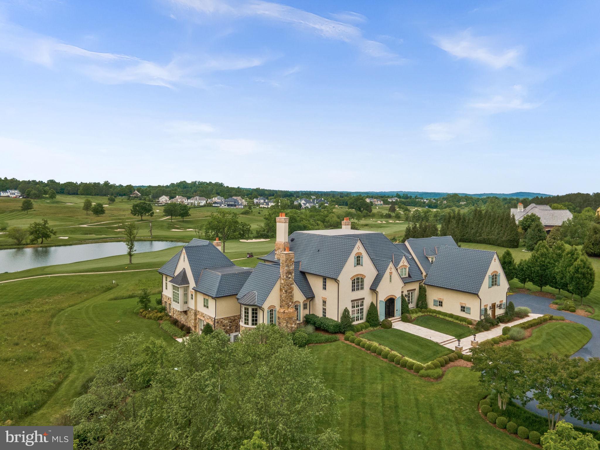 CREIGHTON FARMS - Residential