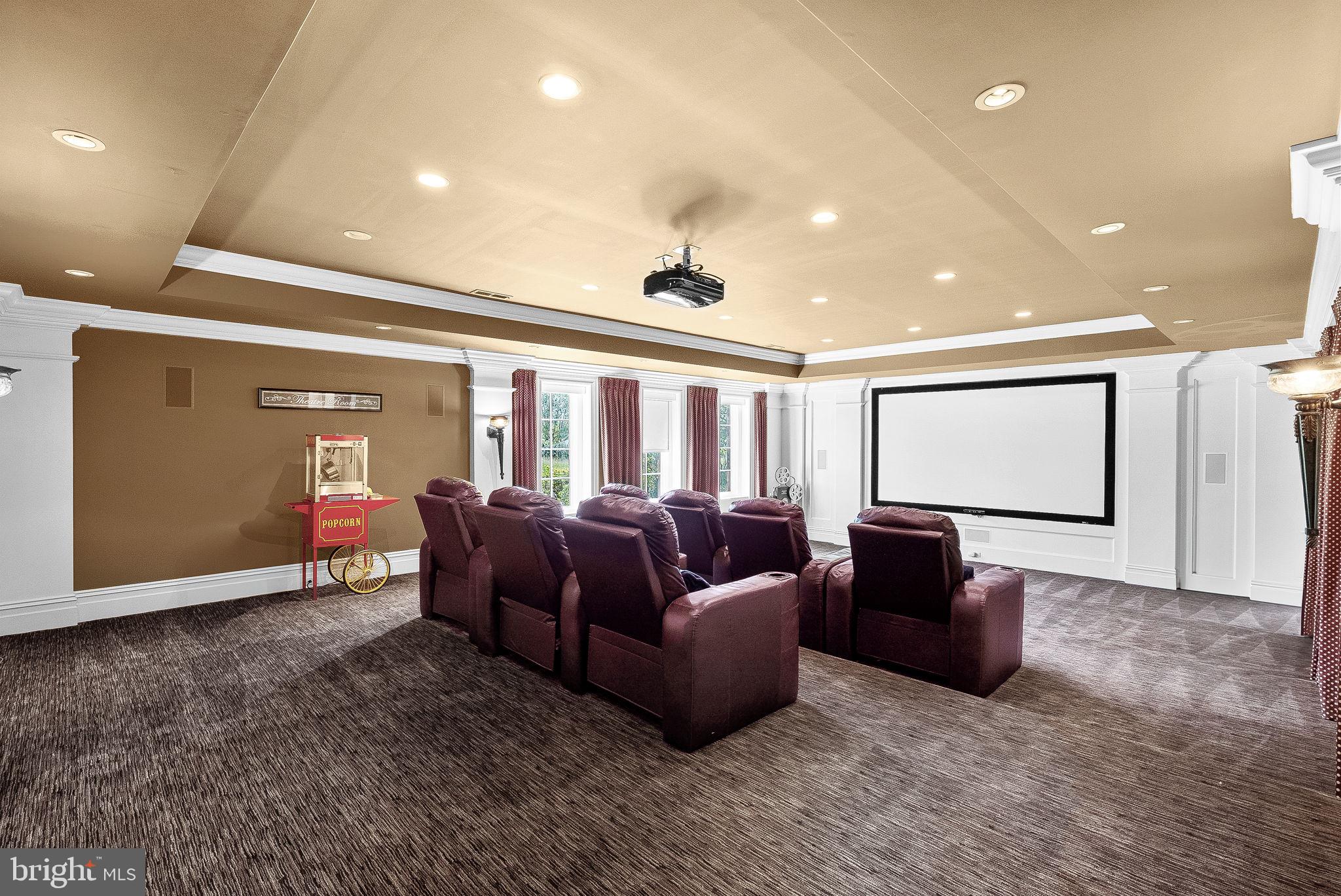 CREIGHTON FARMS - Residential