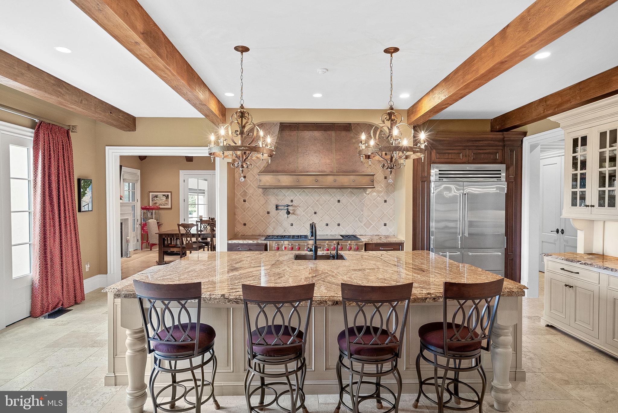 CREIGHTON FARMS - Residential