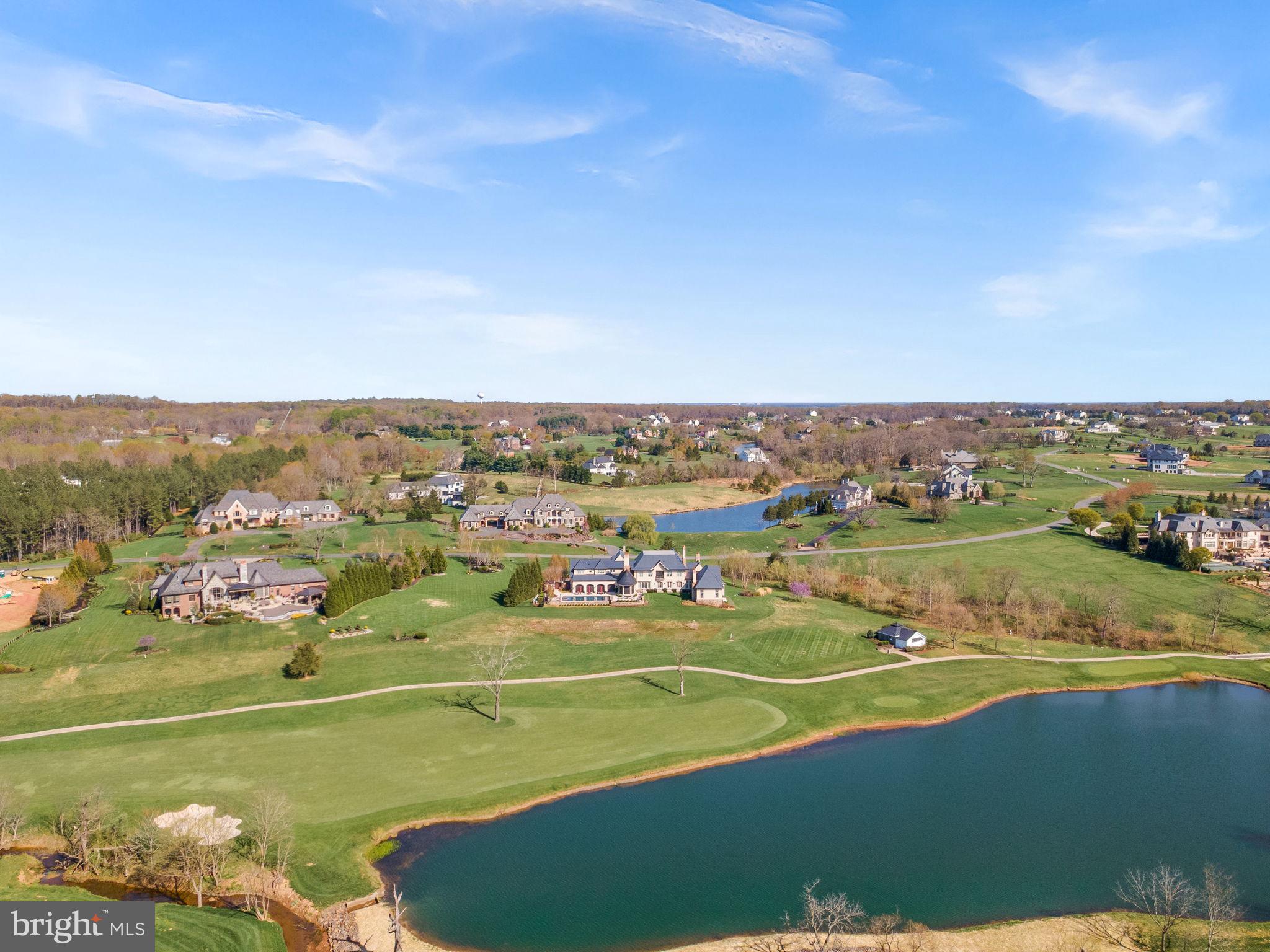CREIGHTON FARMS - Residential
