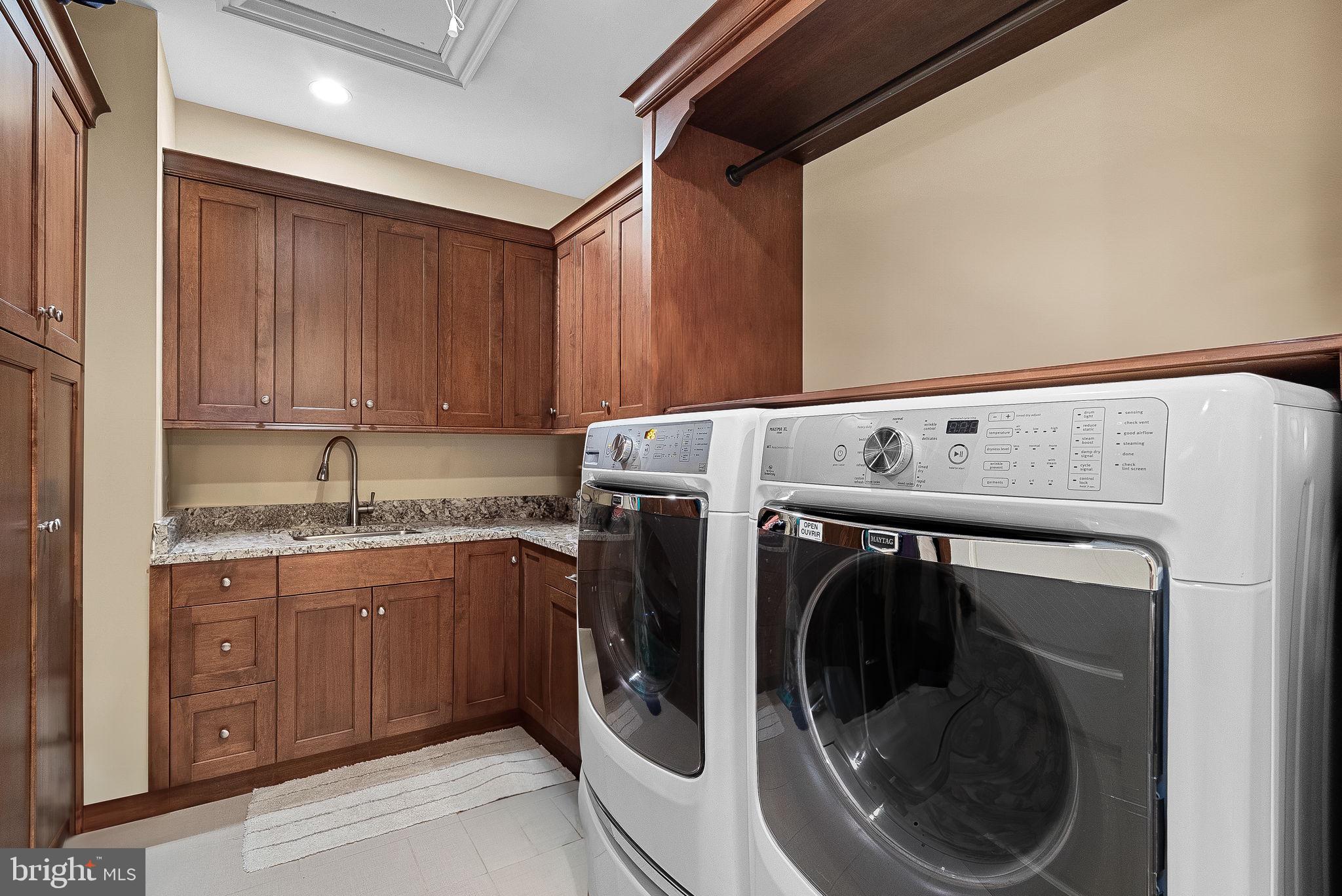 CREIGHTON FARMS - Residential