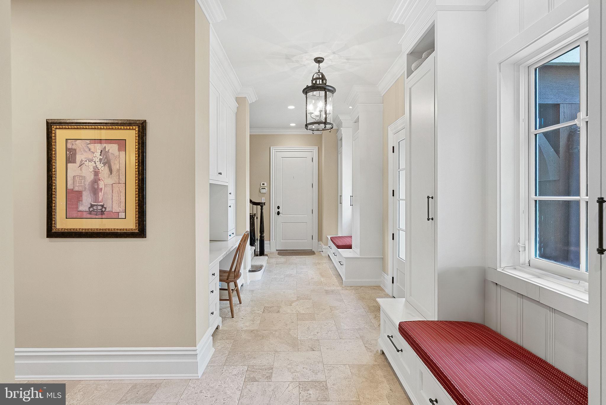 CREIGHTON FARMS - Residential