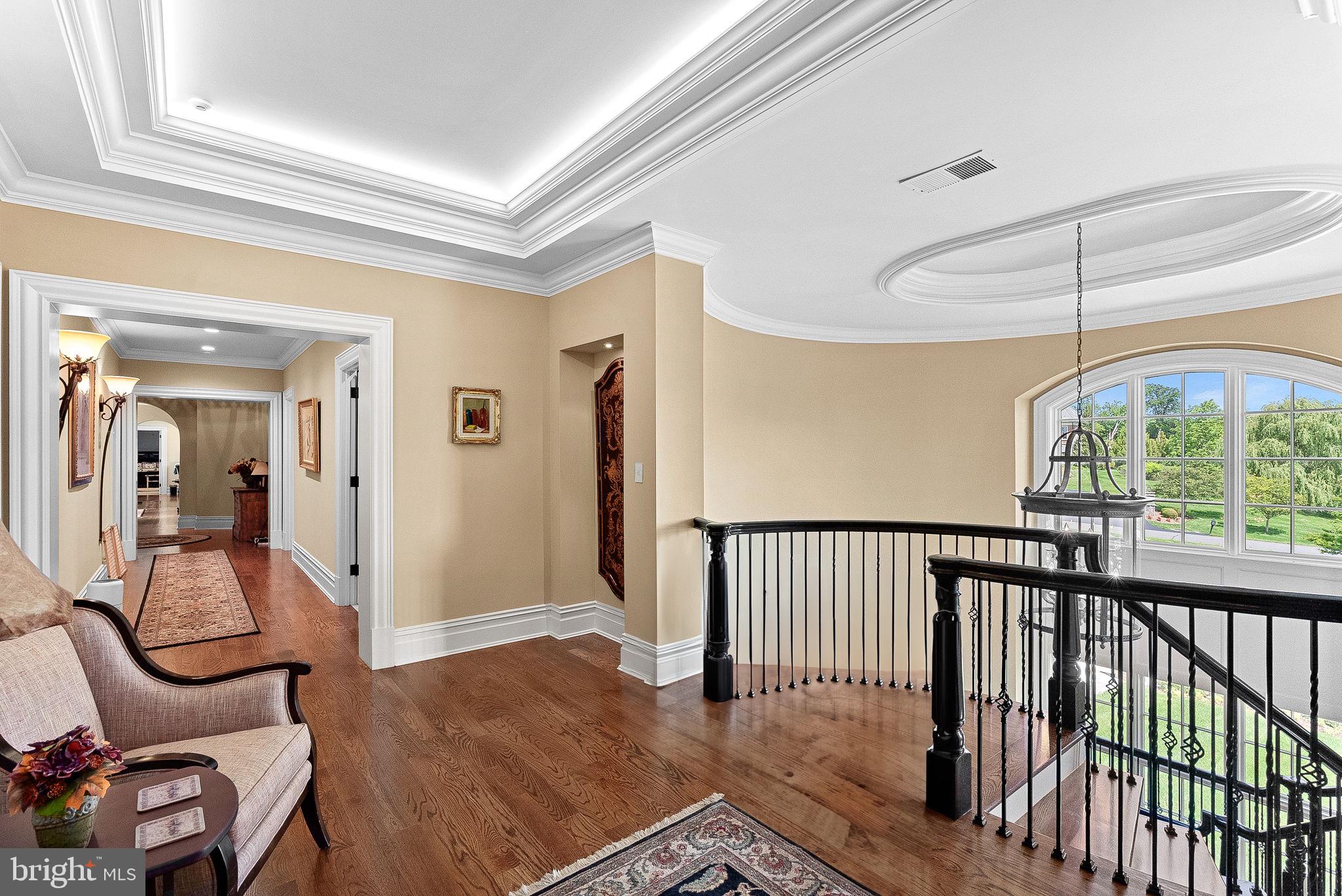 CREIGHTON FARMS - Residential