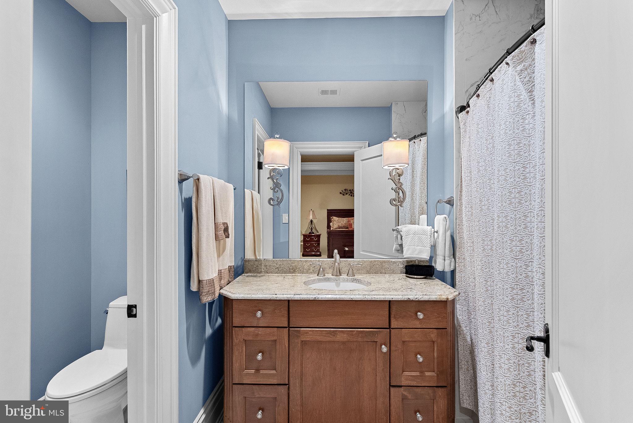 CREIGHTON FARMS - Residential