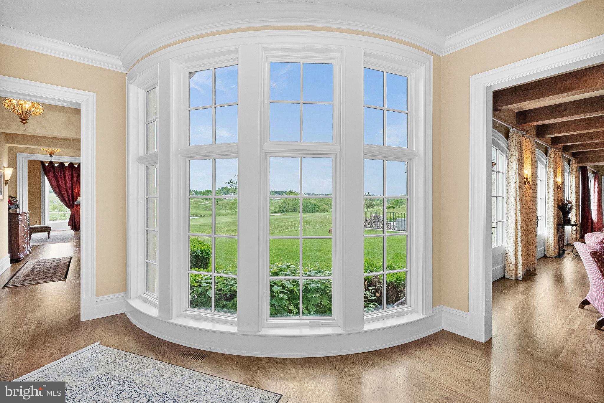 CREIGHTON FARMS - Residential