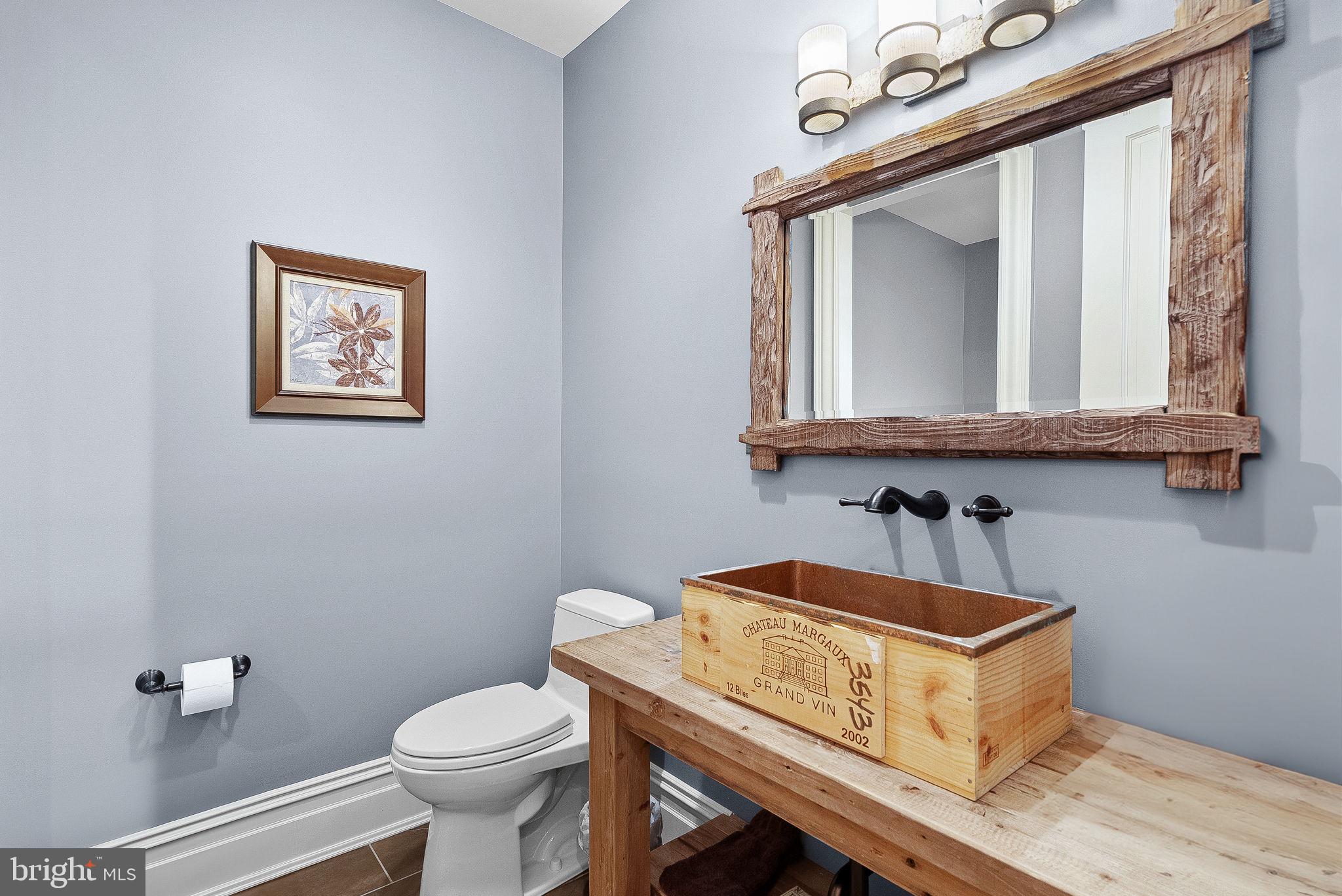 CREIGHTON FARMS - Residential