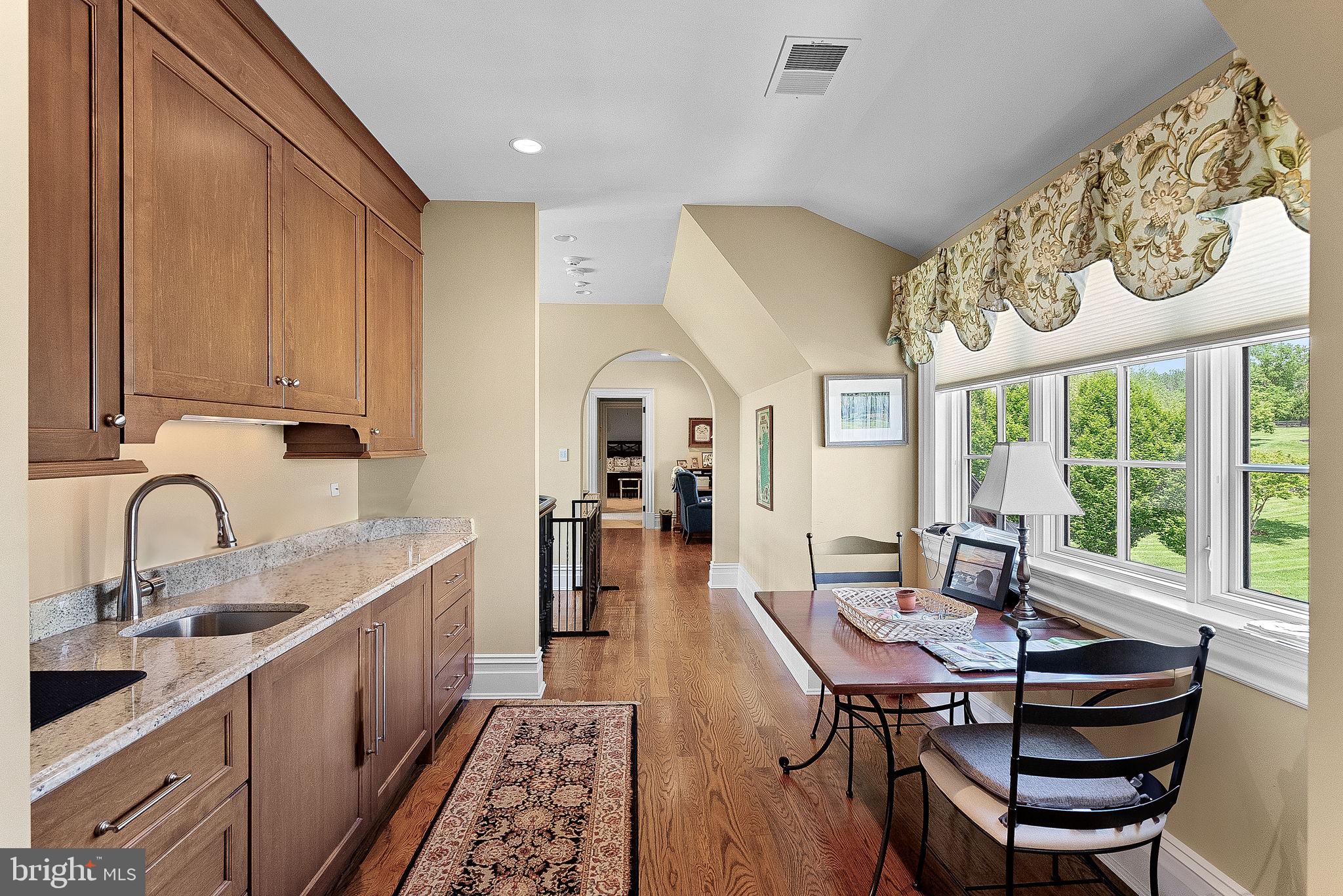 CREIGHTON FARMS - Residential