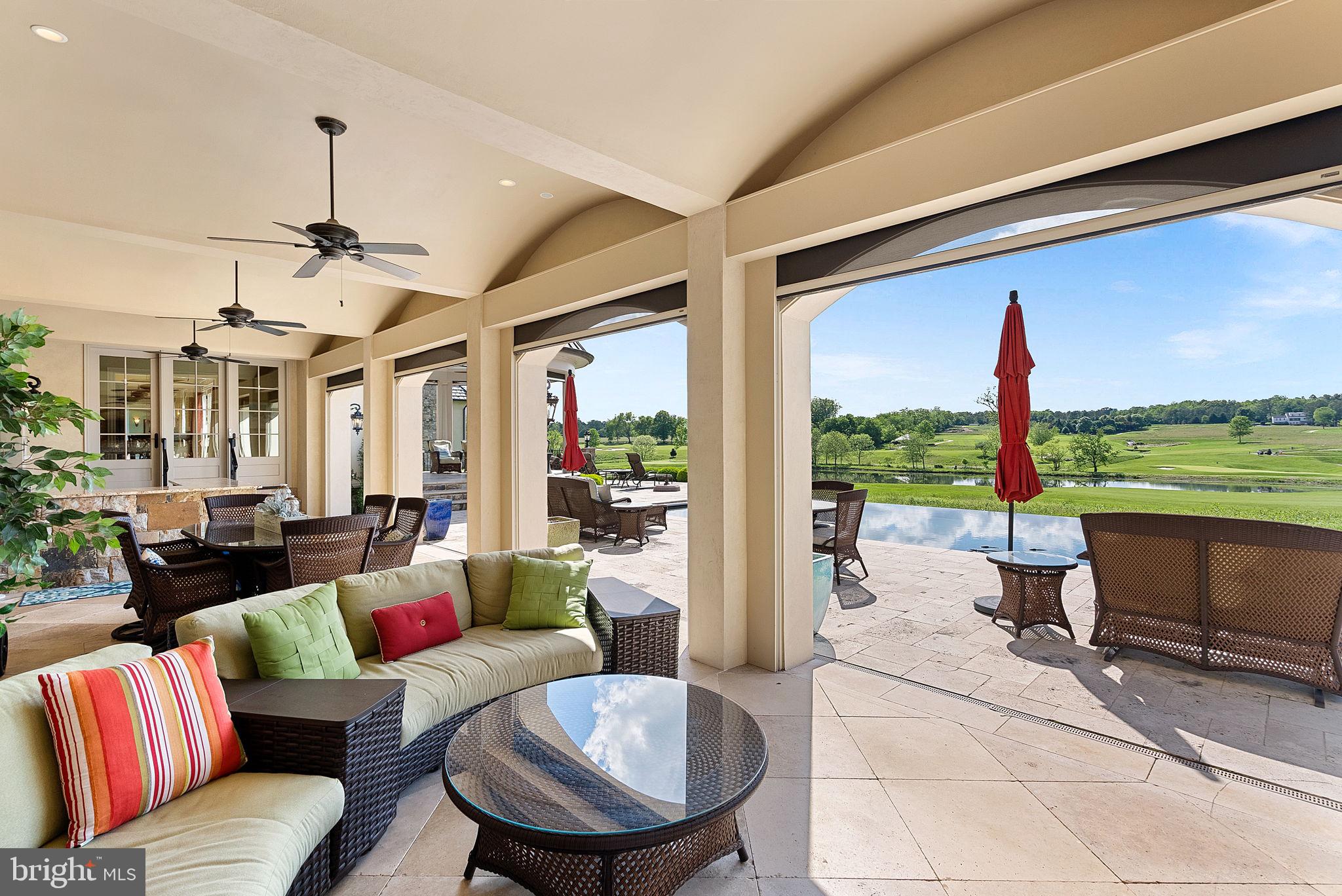 CREIGHTON FARMS - Residential