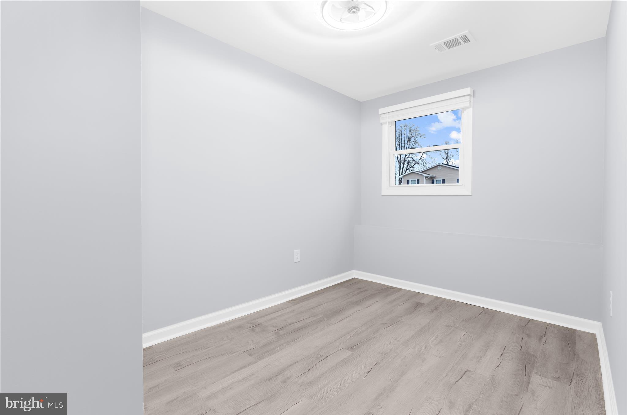 FOUR SEASONS ESTATES - Residential