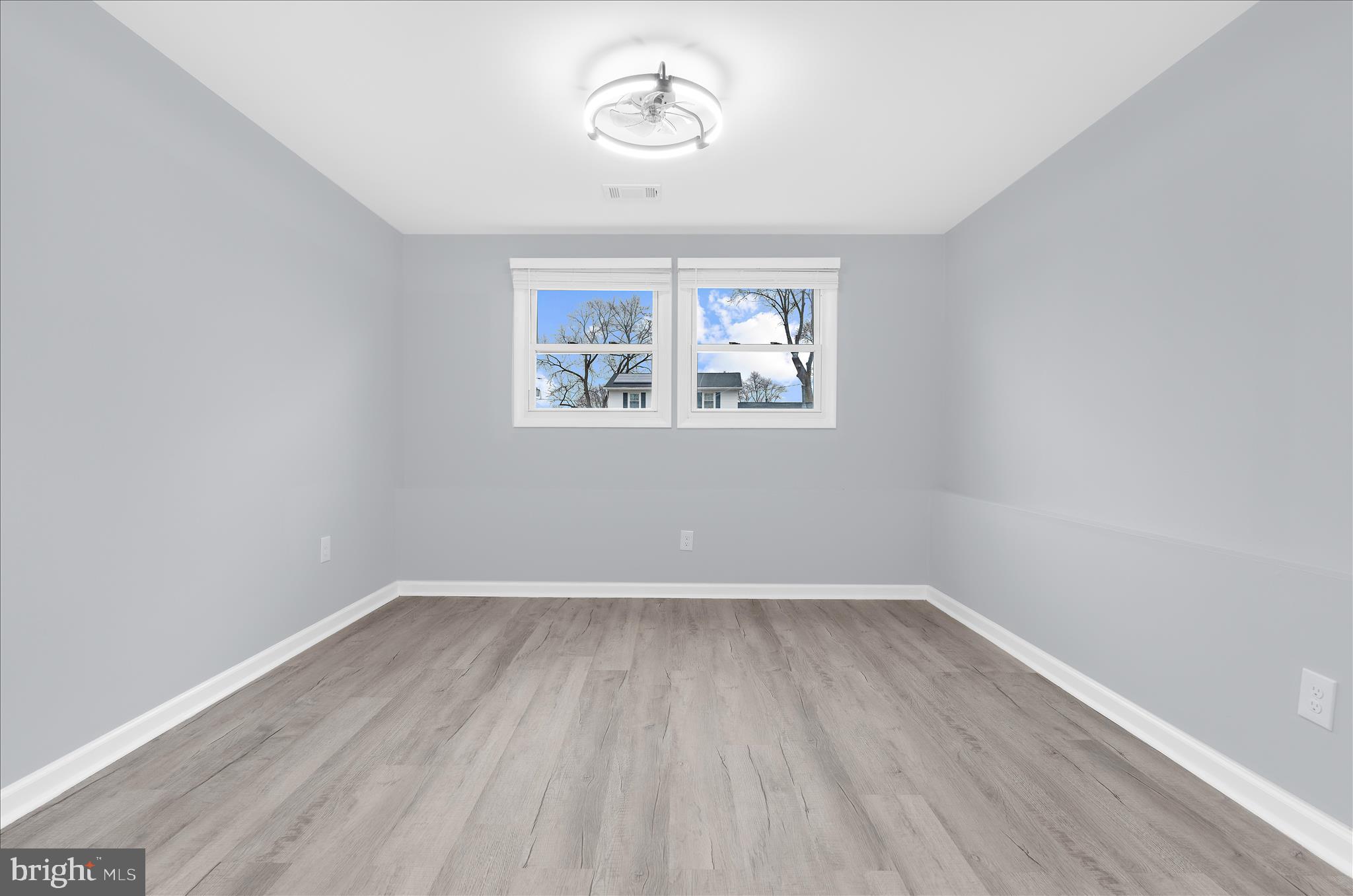 FOUR SEASONS ESTATES - Residential