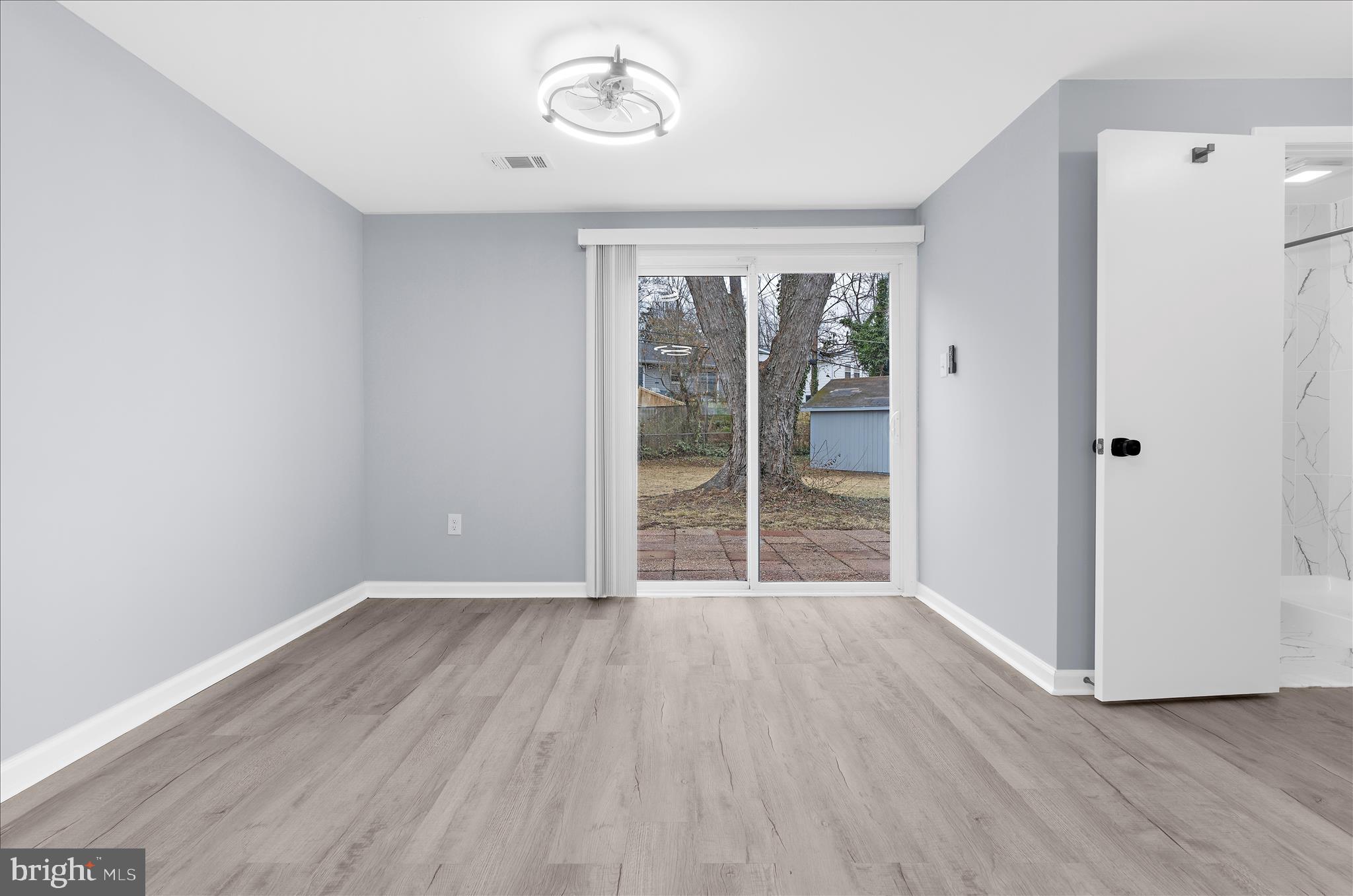 FOUR SEASONS ESTATES - Residential