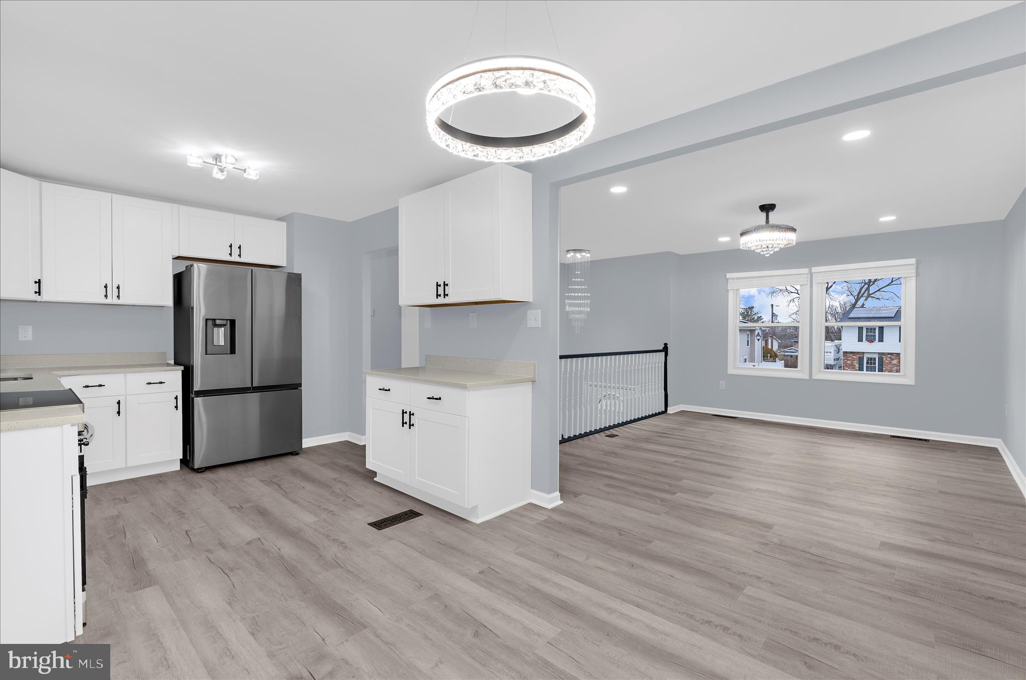 FOUR SEASONS ESTATES - Residential