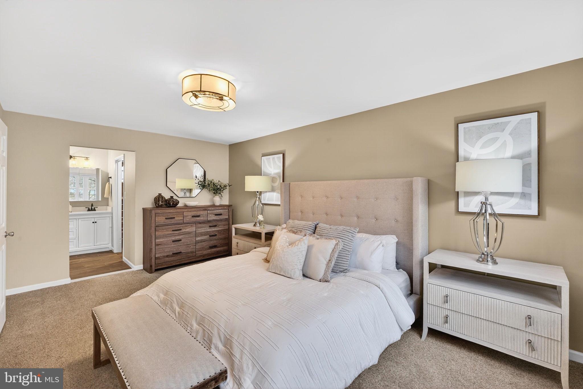 LEIGH WOODS - Residential