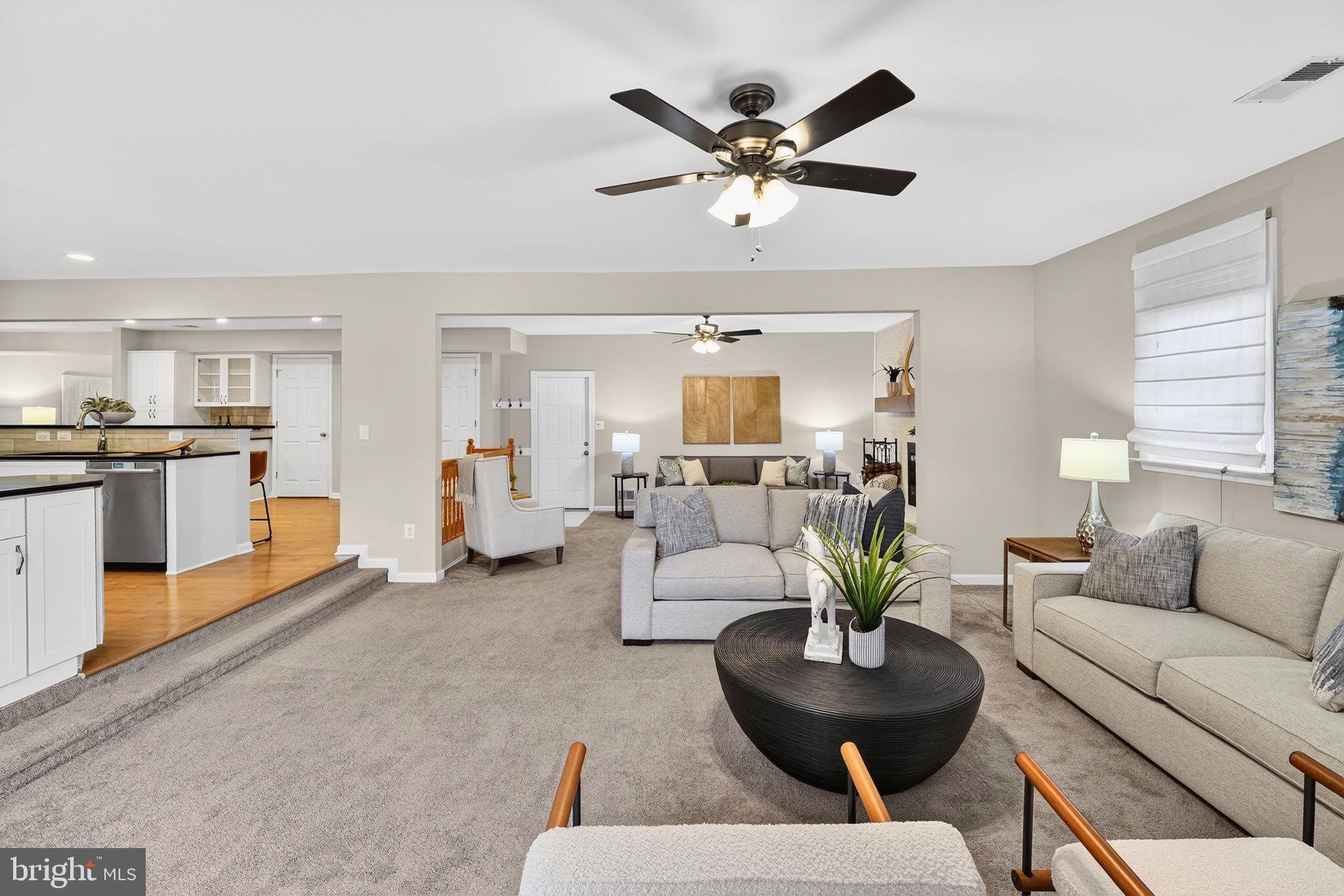 LEIGH WOODS - Residential