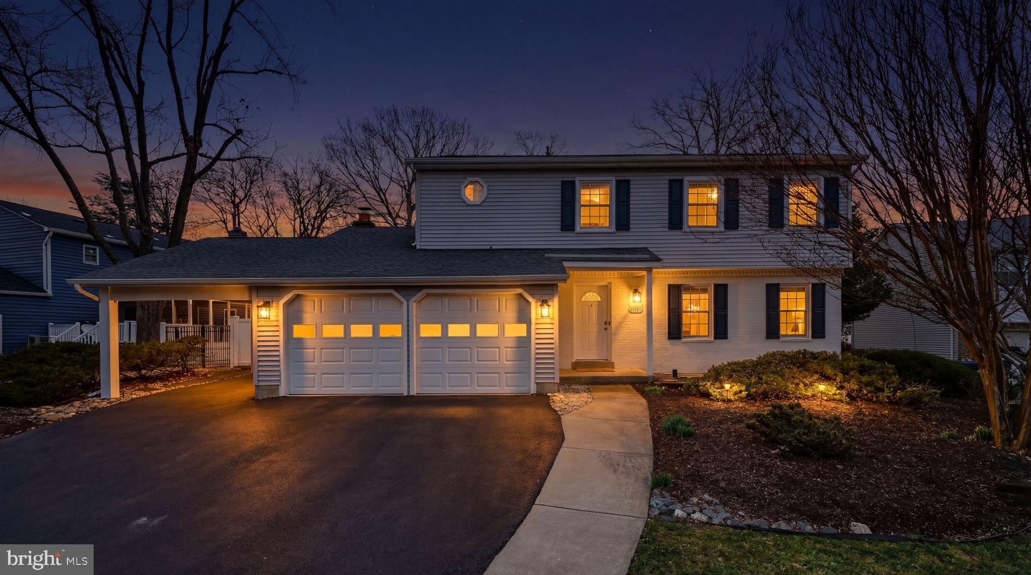 LEIGH WOODS - Residential