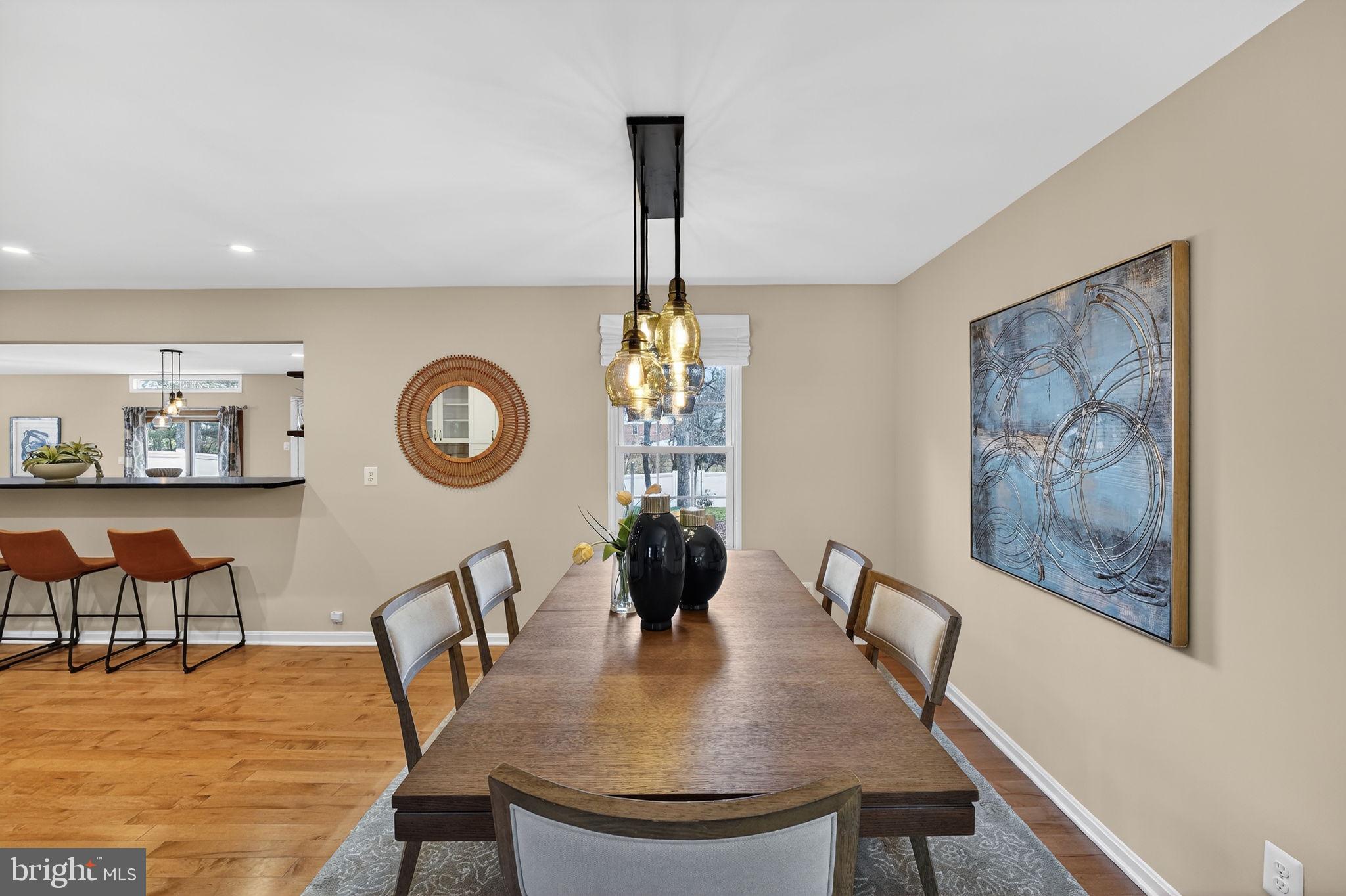 LEIGH WOODS - Residential