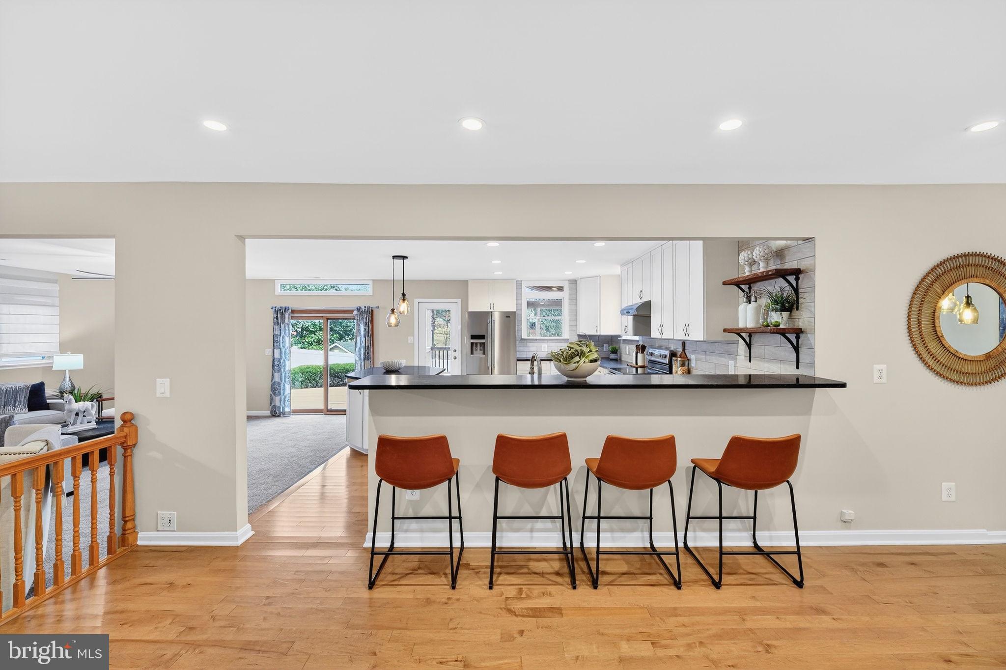 LEIGH WOODS - Residential