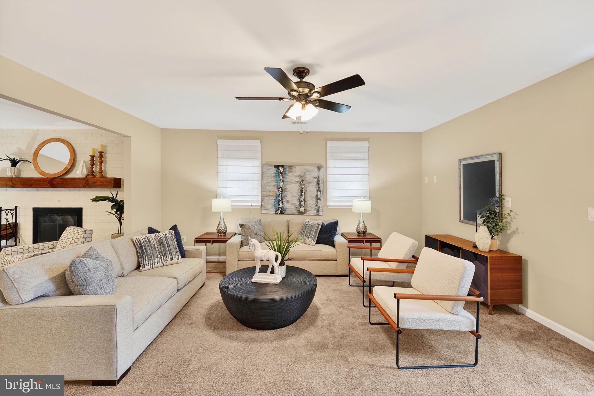 LEIGH WOODS - Residential