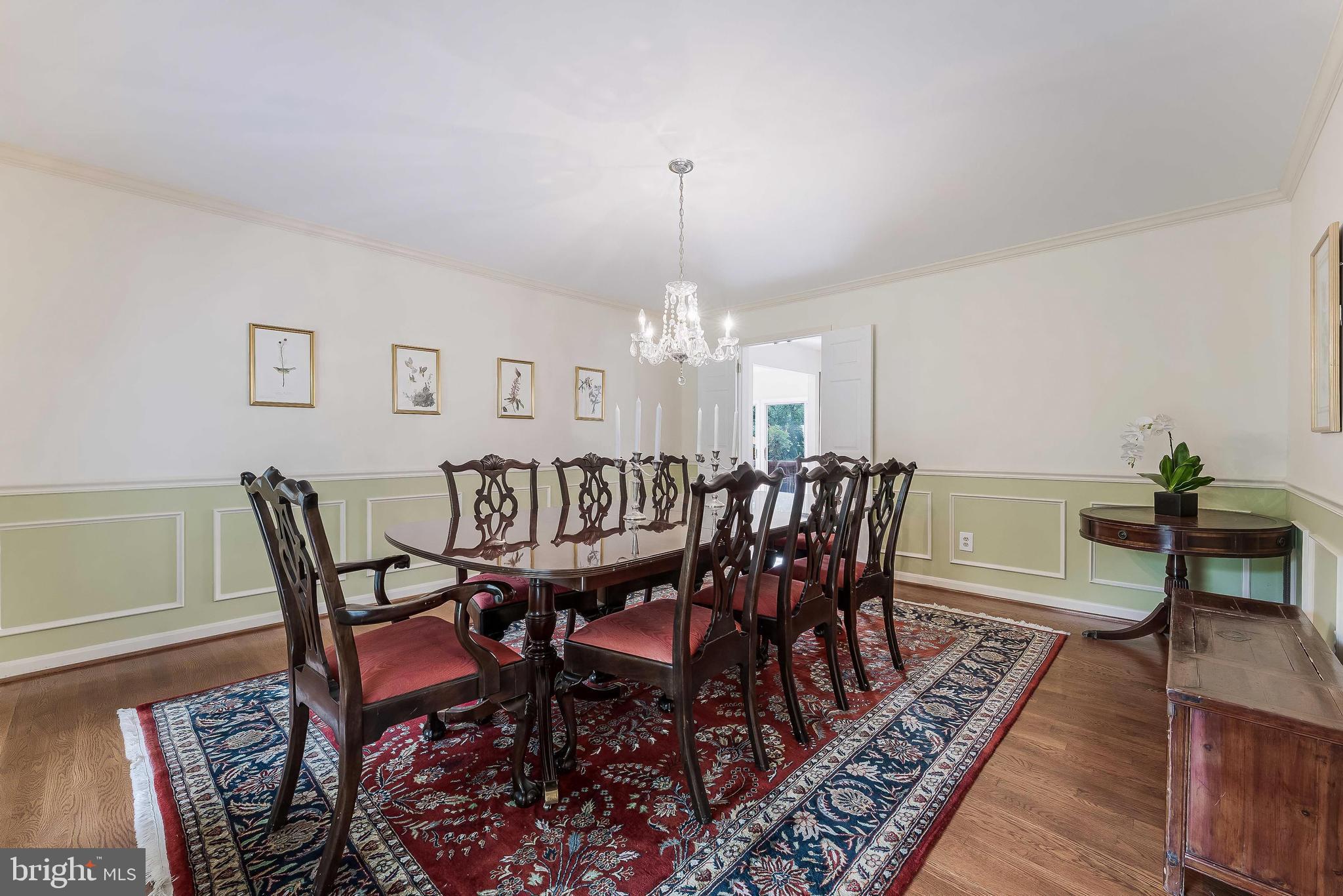 POTOMAC OUTSIDE - Residential