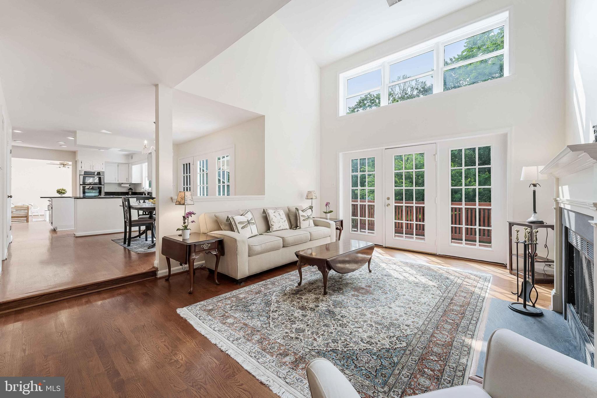 POTOMAC OUTSIDE - Residential