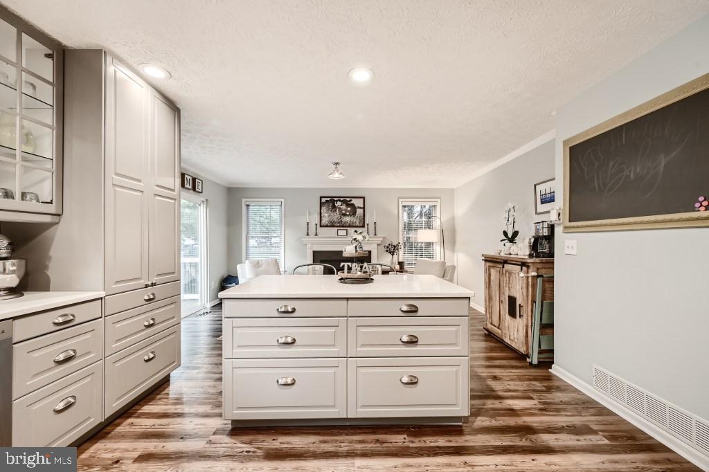 GREENWOOD ACRES - Residential