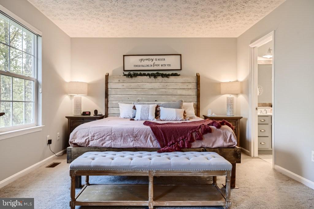 GREENWOOD ACRES - Residential