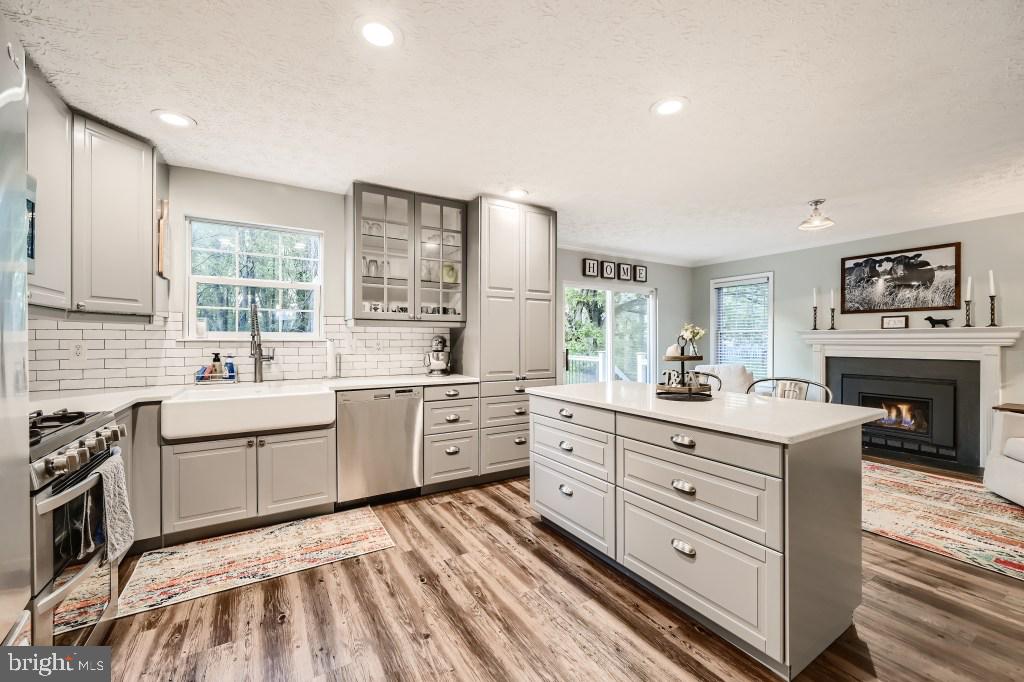 GREENWOOD ACRES - Residential