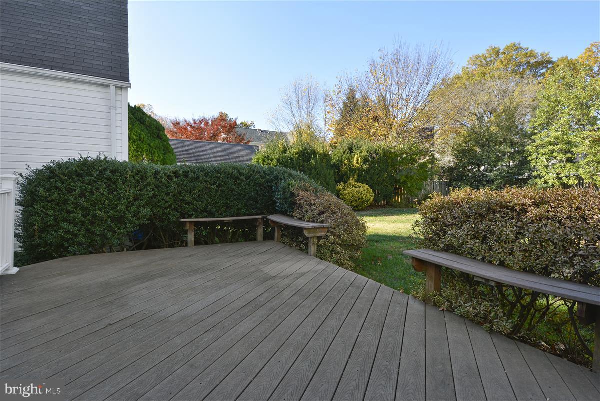 WAYCROFT WOODLAWN - Residential