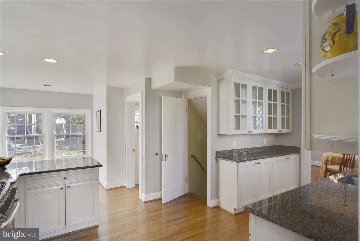 WAYCROFT WOODLAWN - Residential