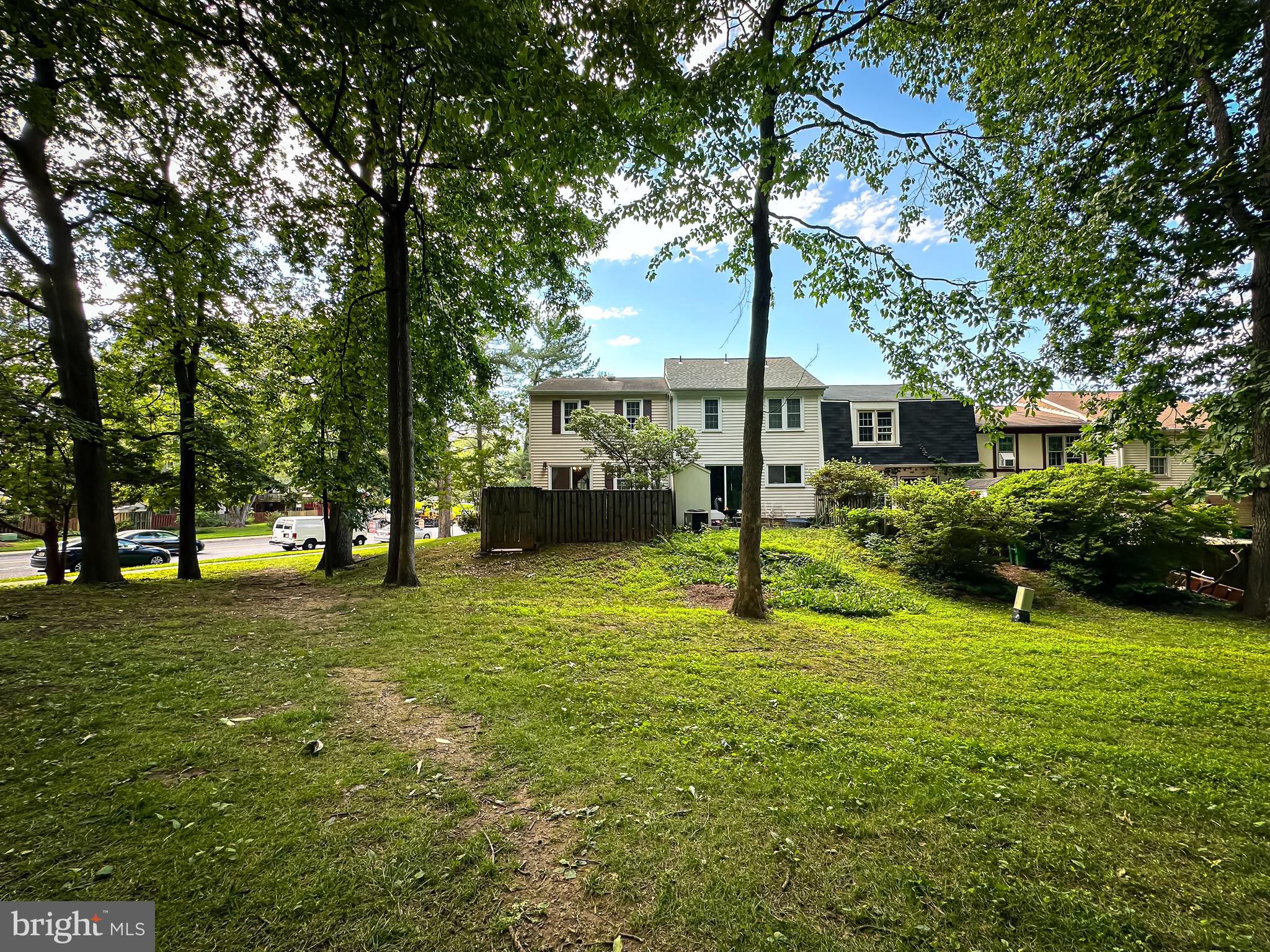 SHADY GROVE VILLAGE - Residential